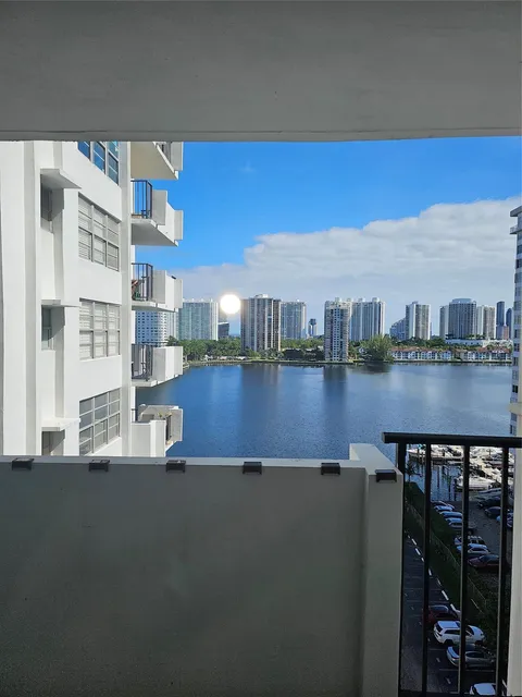 2750 NE 183rd St Unit 1101, Aventura, FL MLS: F10471637