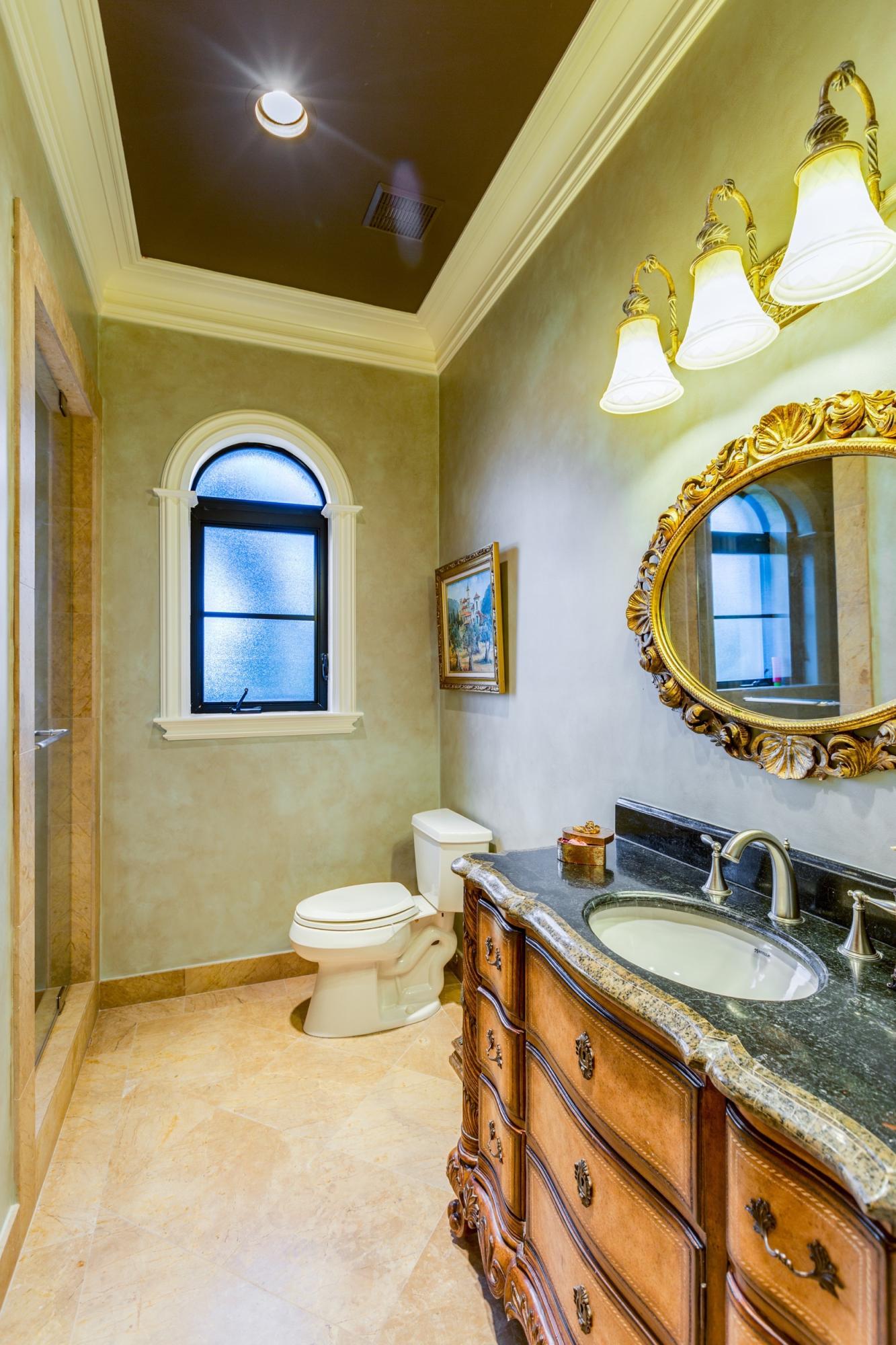 lighthouse point - Residential