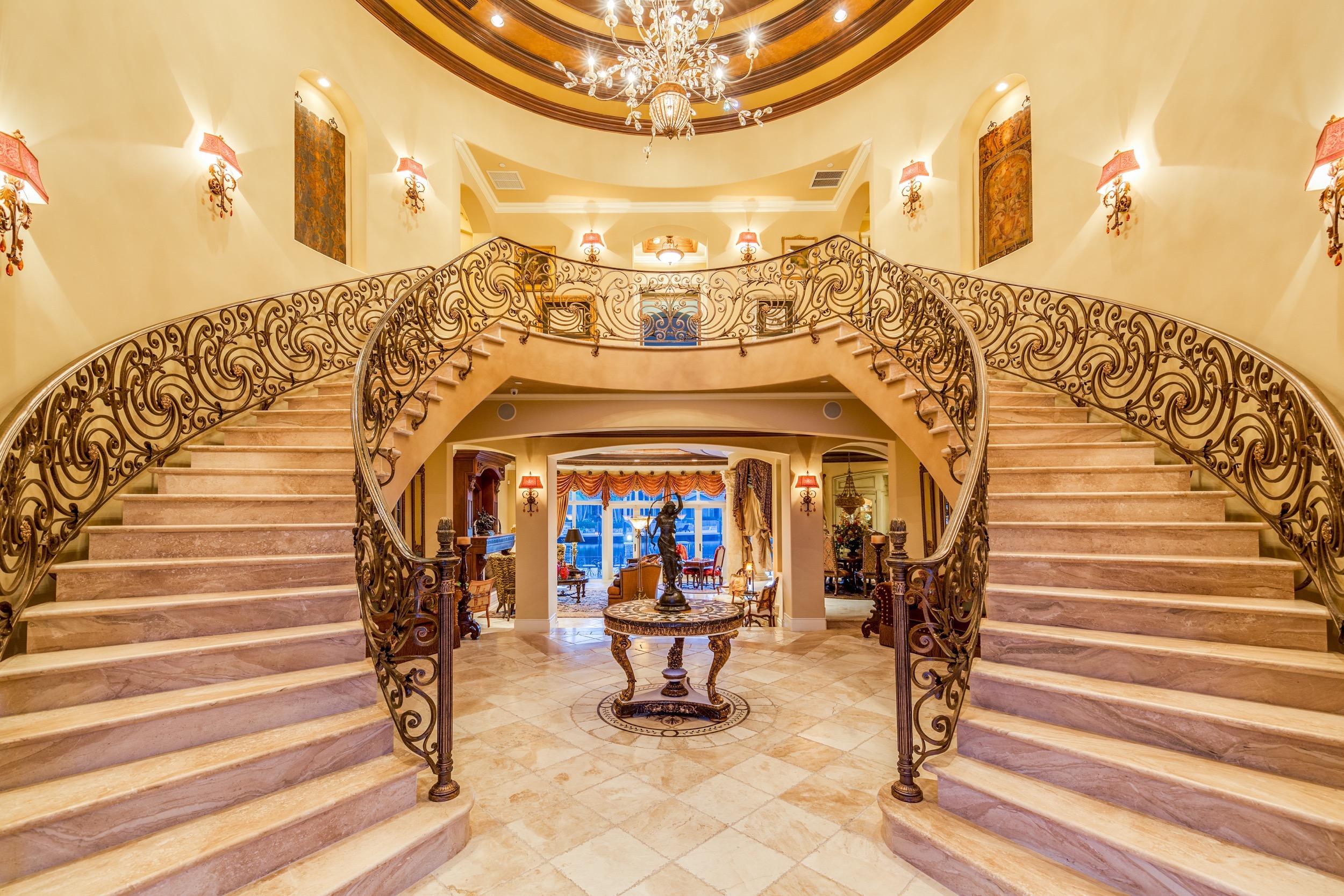 lighthouse point - Residential