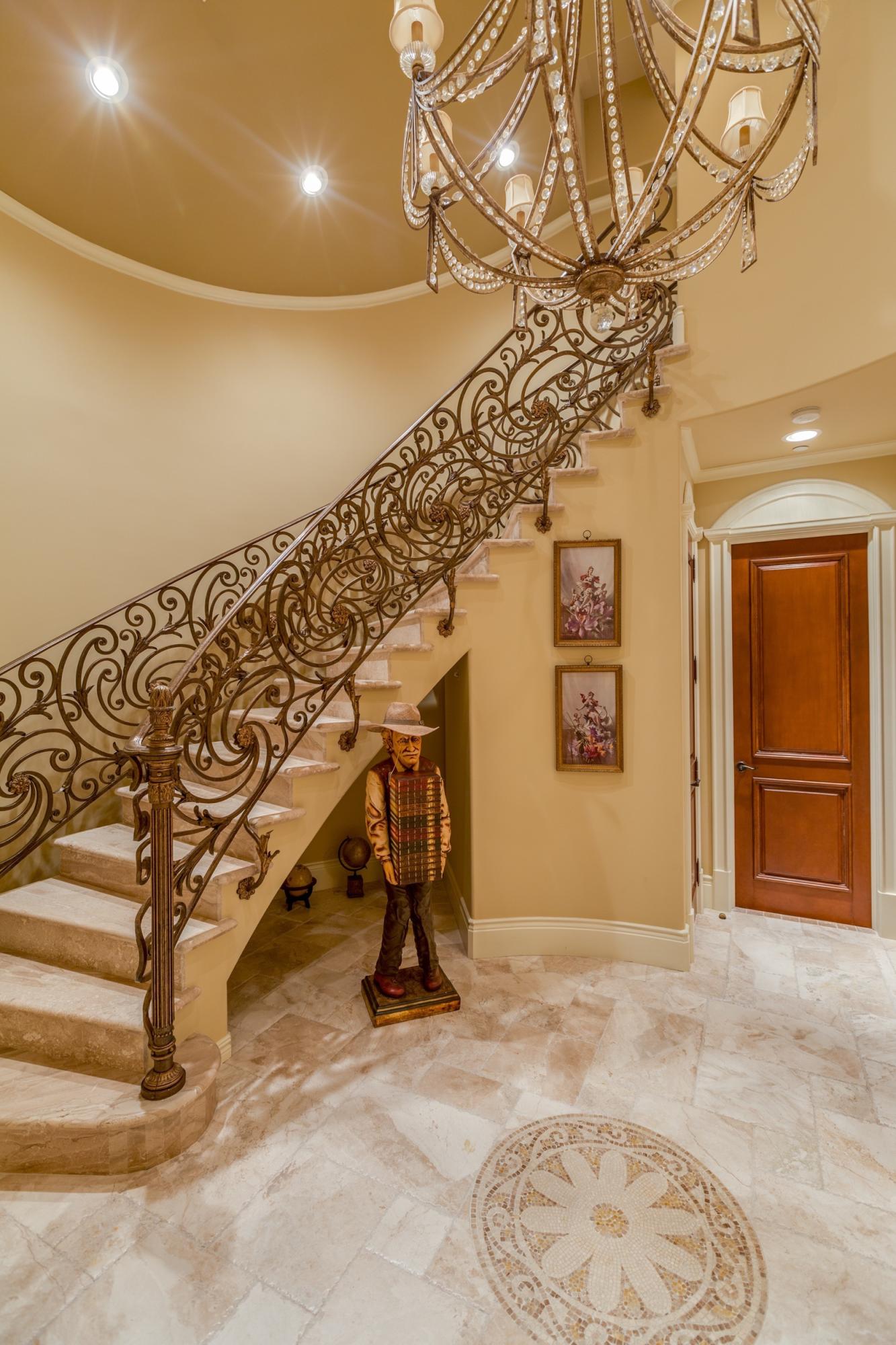 lighthouse point - Residential