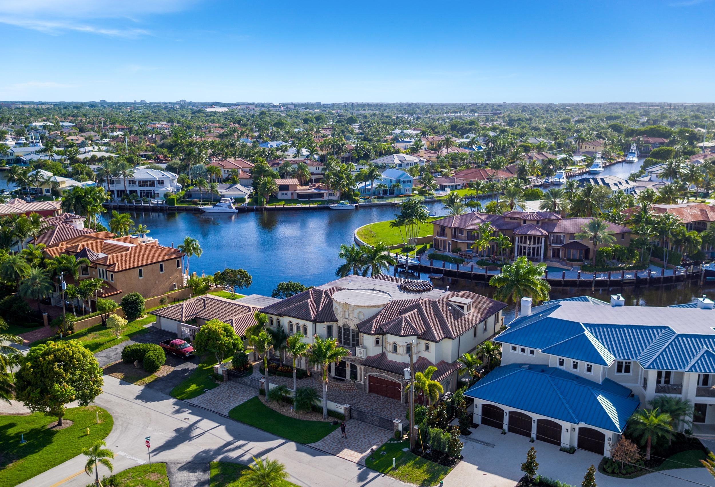 lighthouse point - Residential