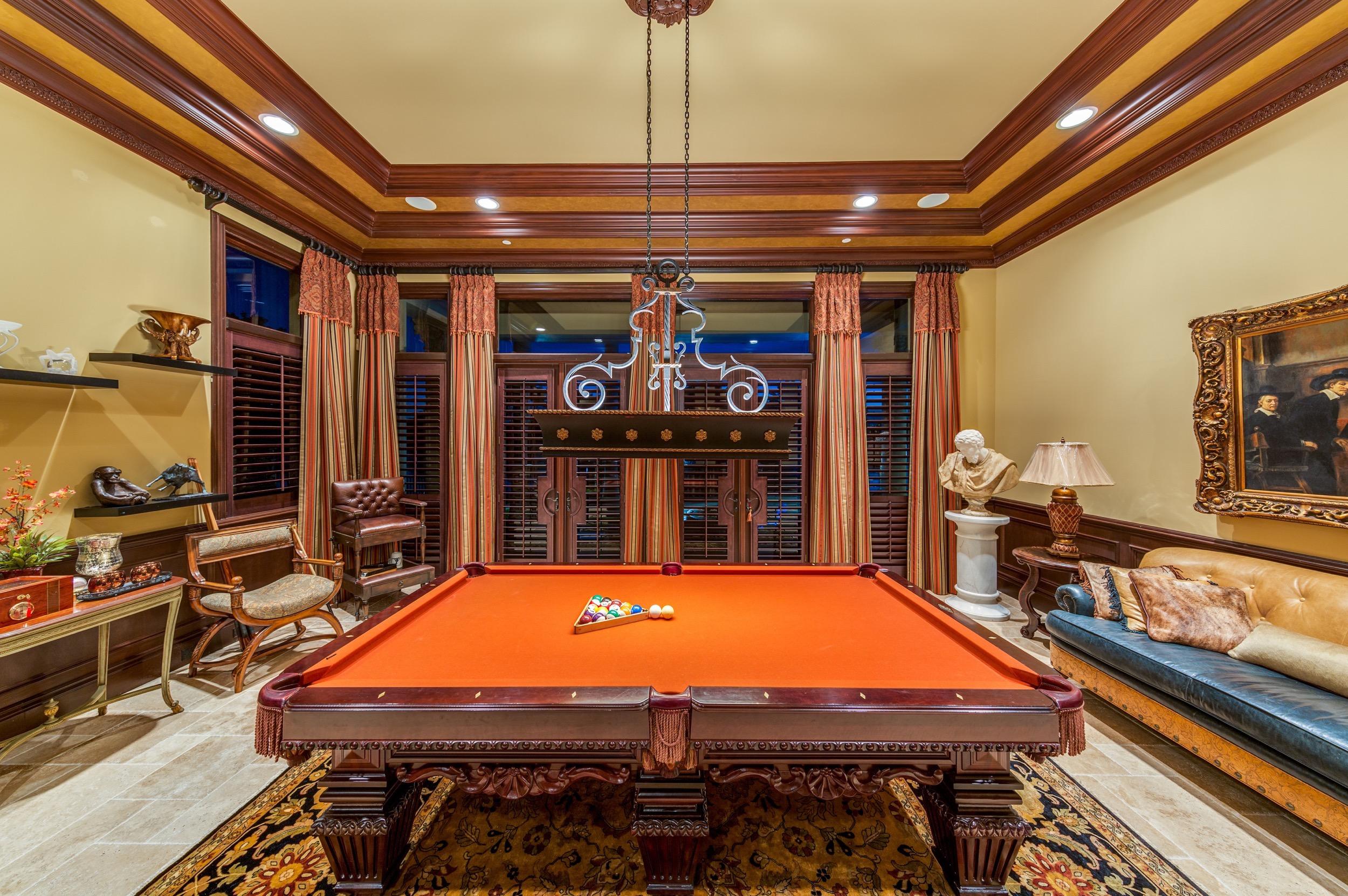 lighthouse point - Residential