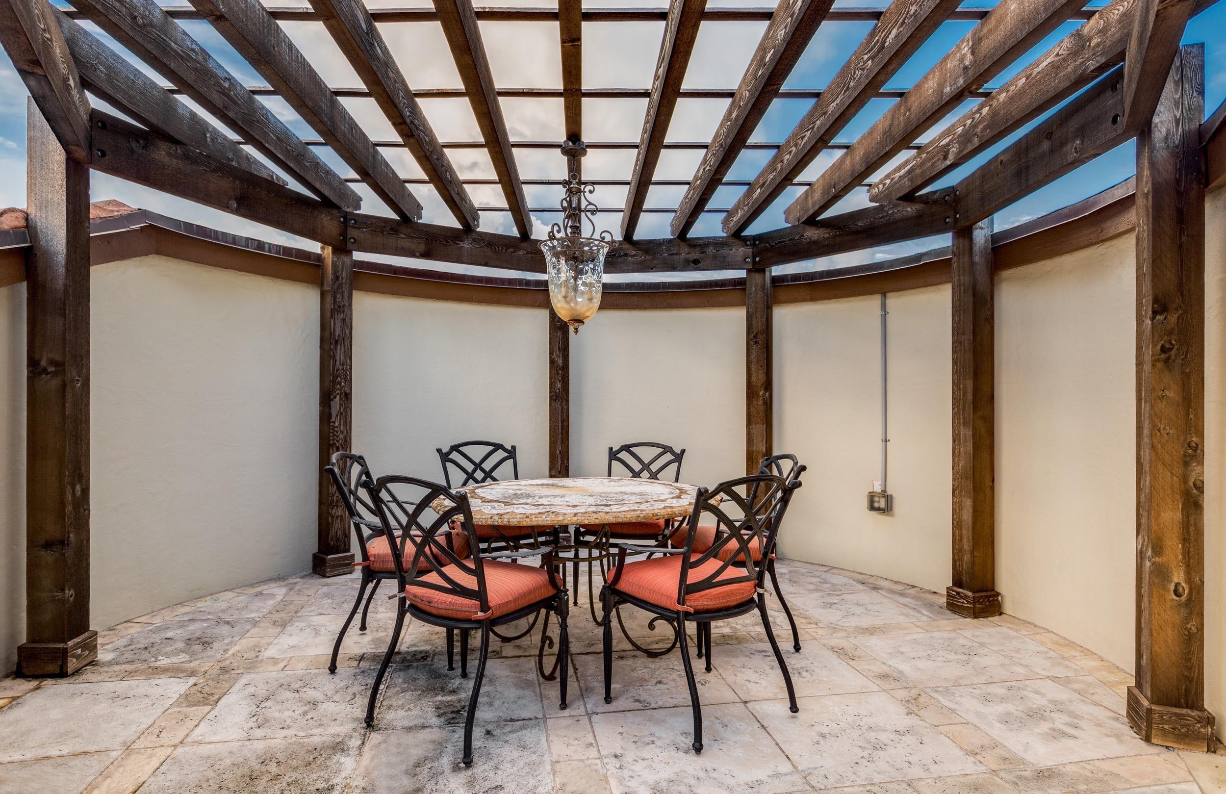 lighthouse point - Residential