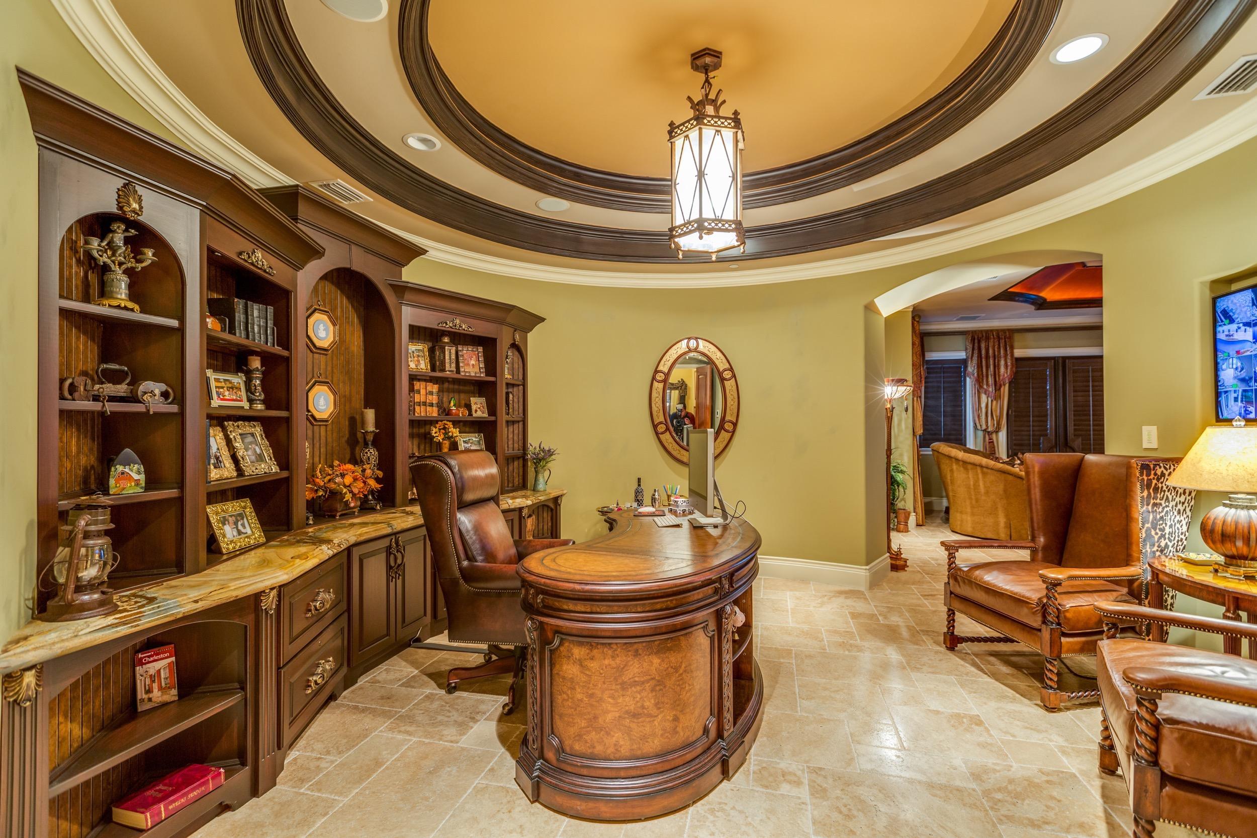 lighthouse point - Residential