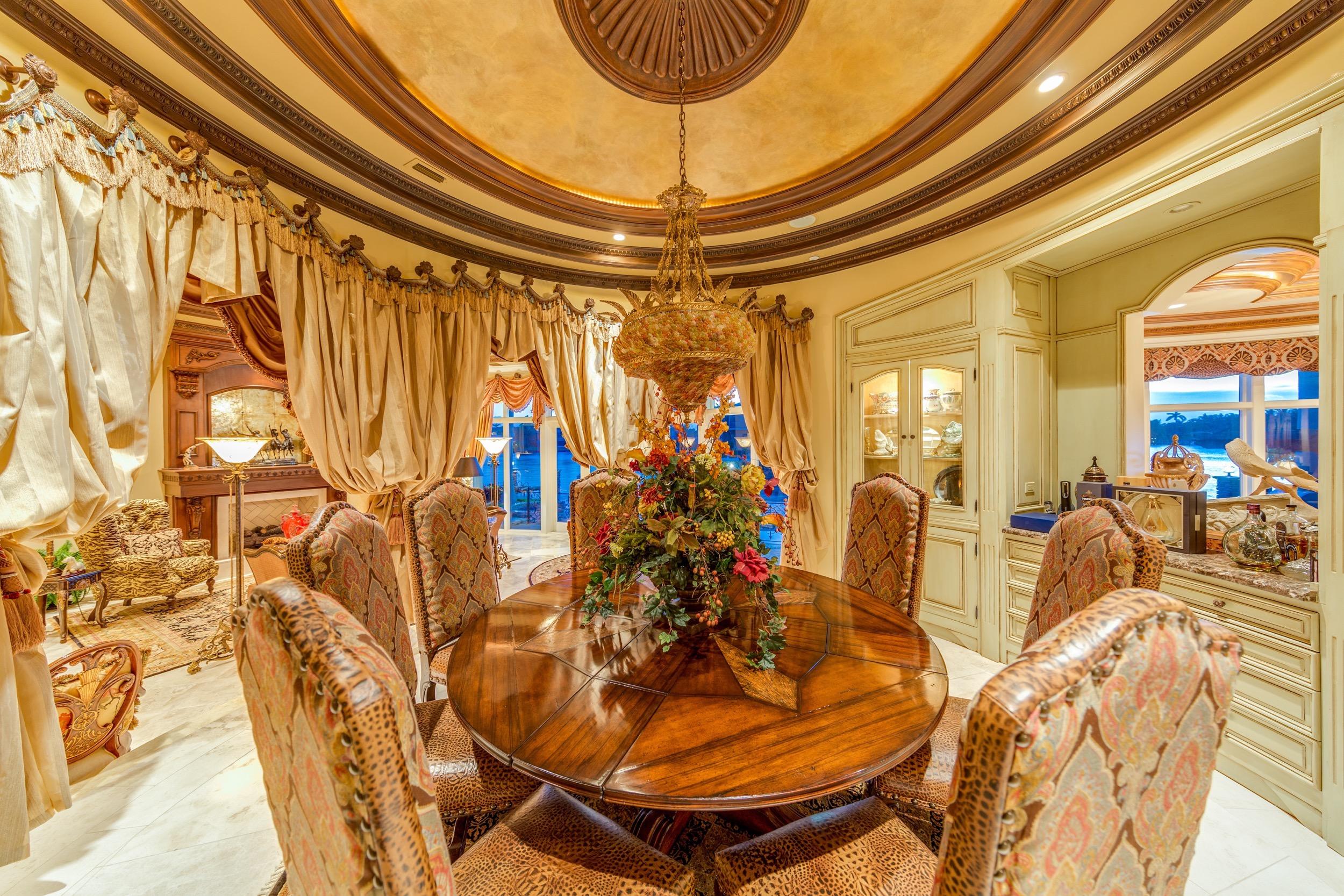 lighthouse point - Residential