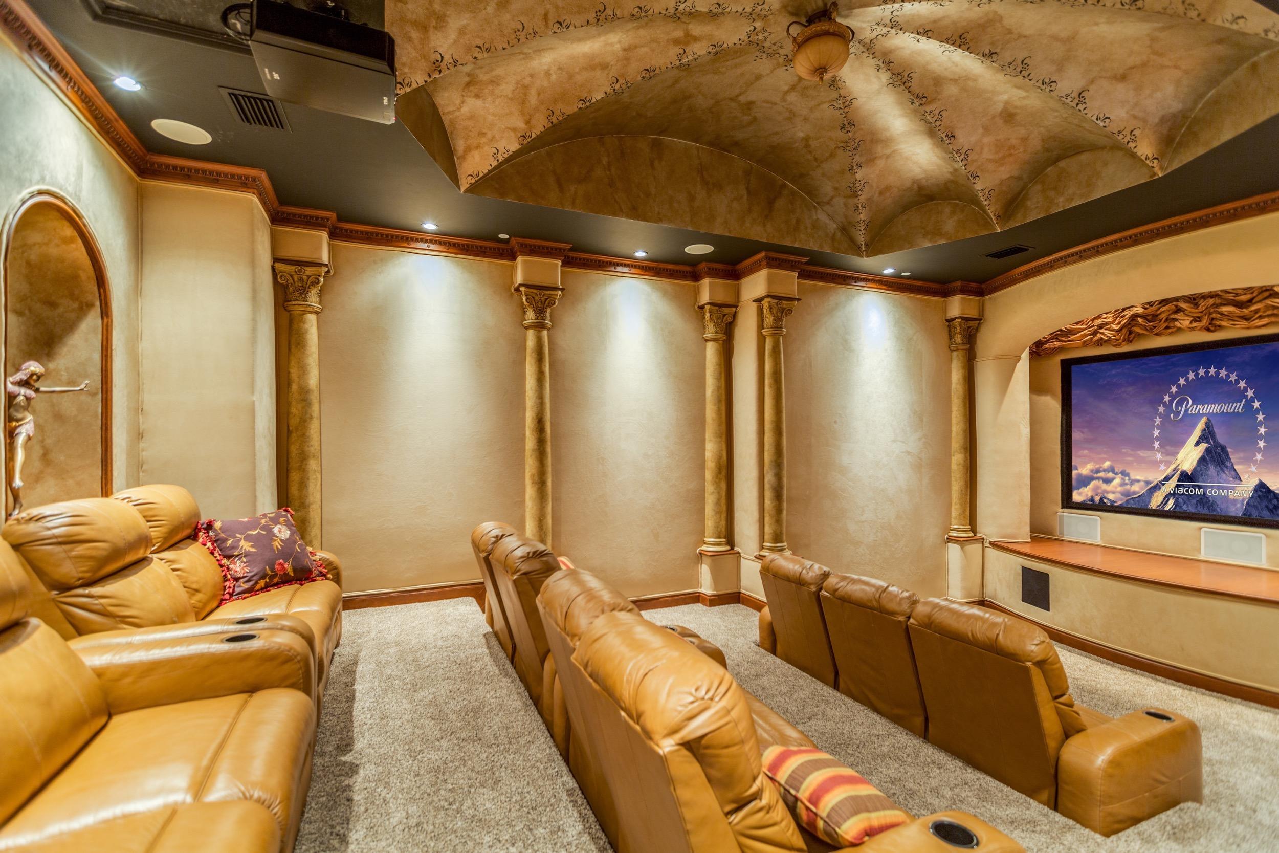 lighthouse point - Residential