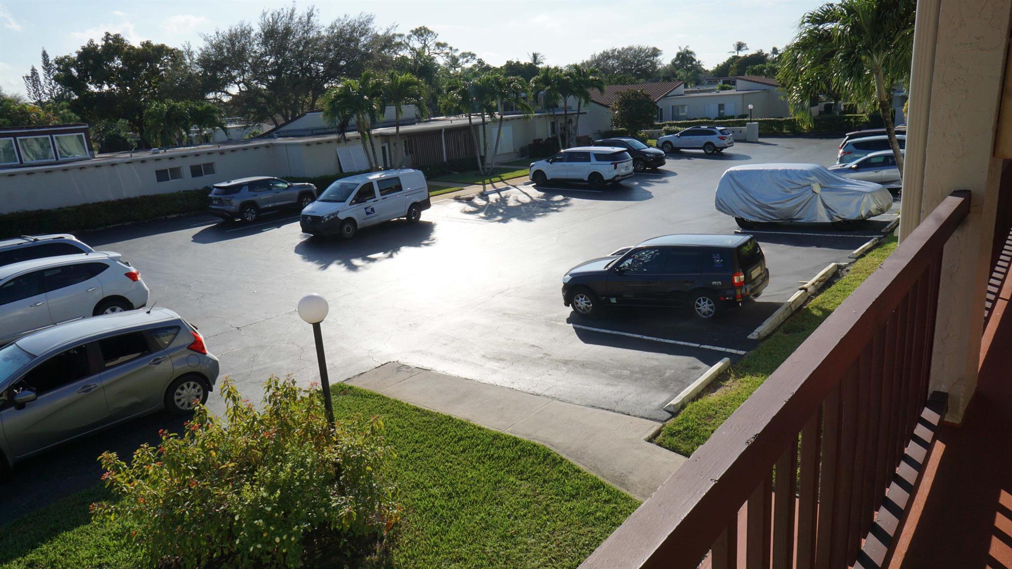 BOUNDBROOK CONDO S - Residential