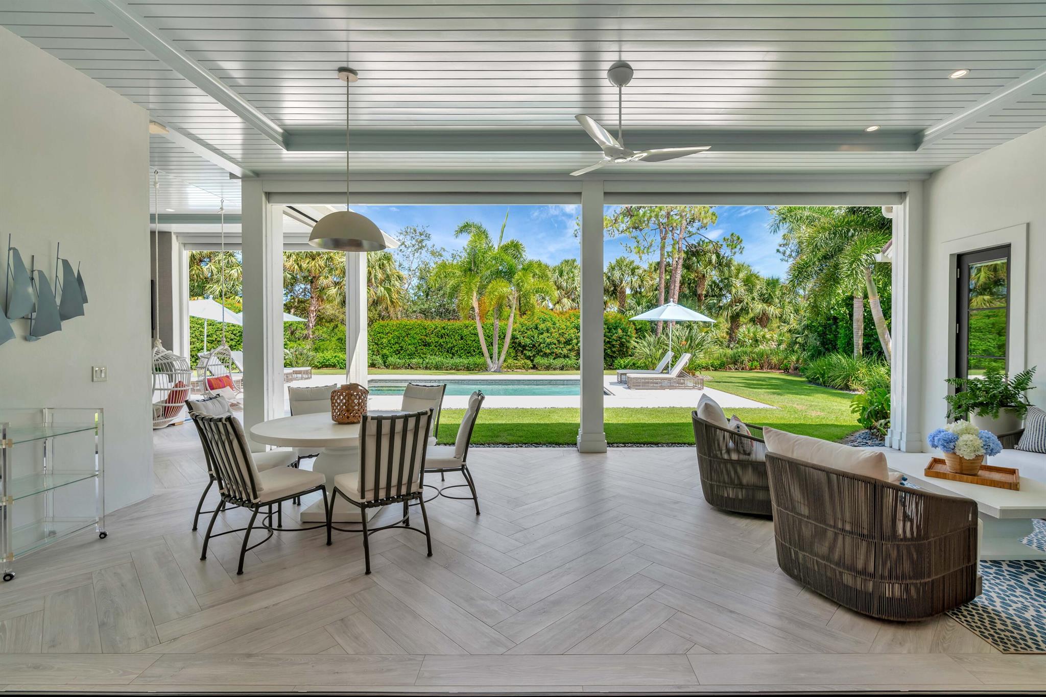 LOBLOLLY PINES - Residential