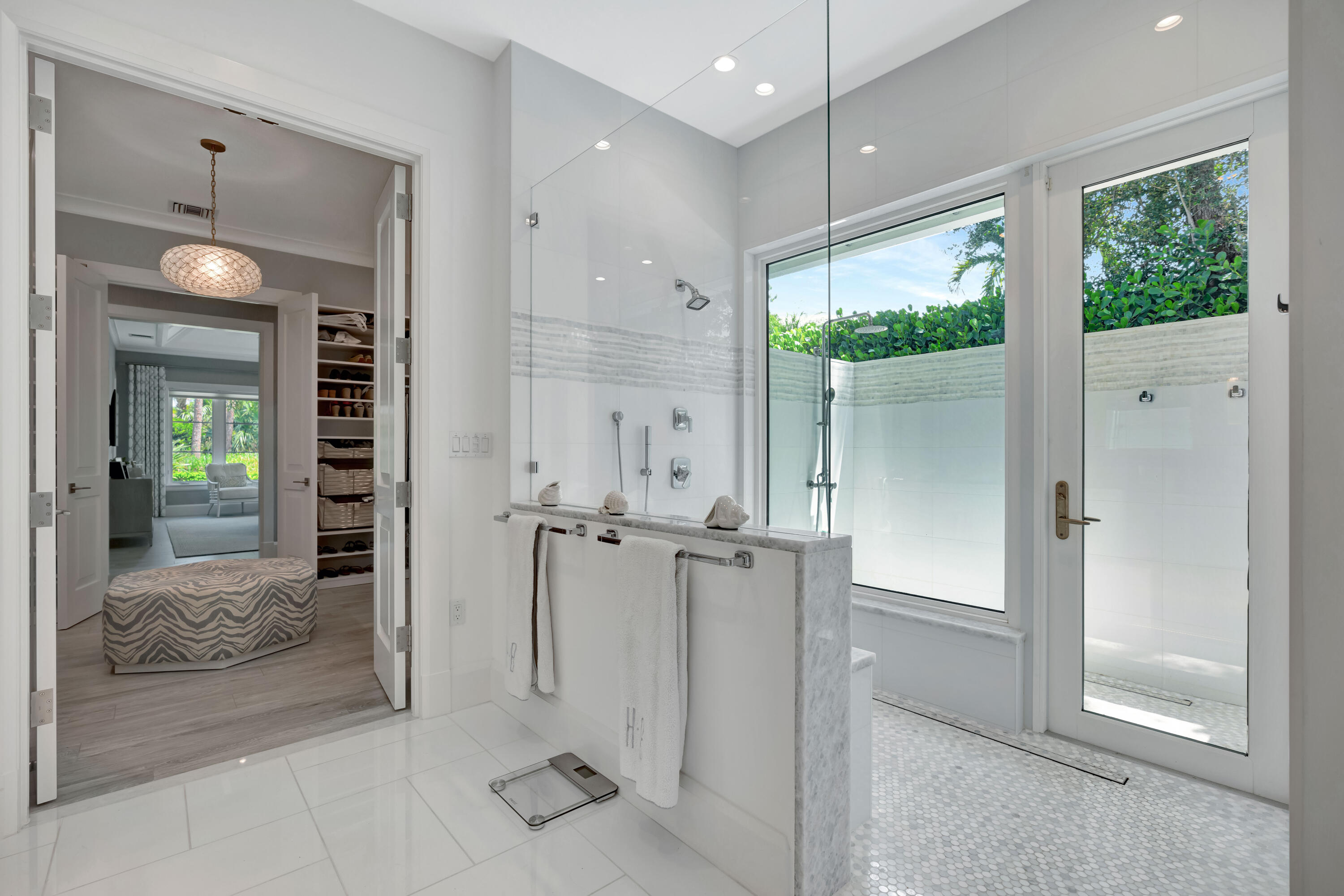 LOBLOLLY PINES - Residential