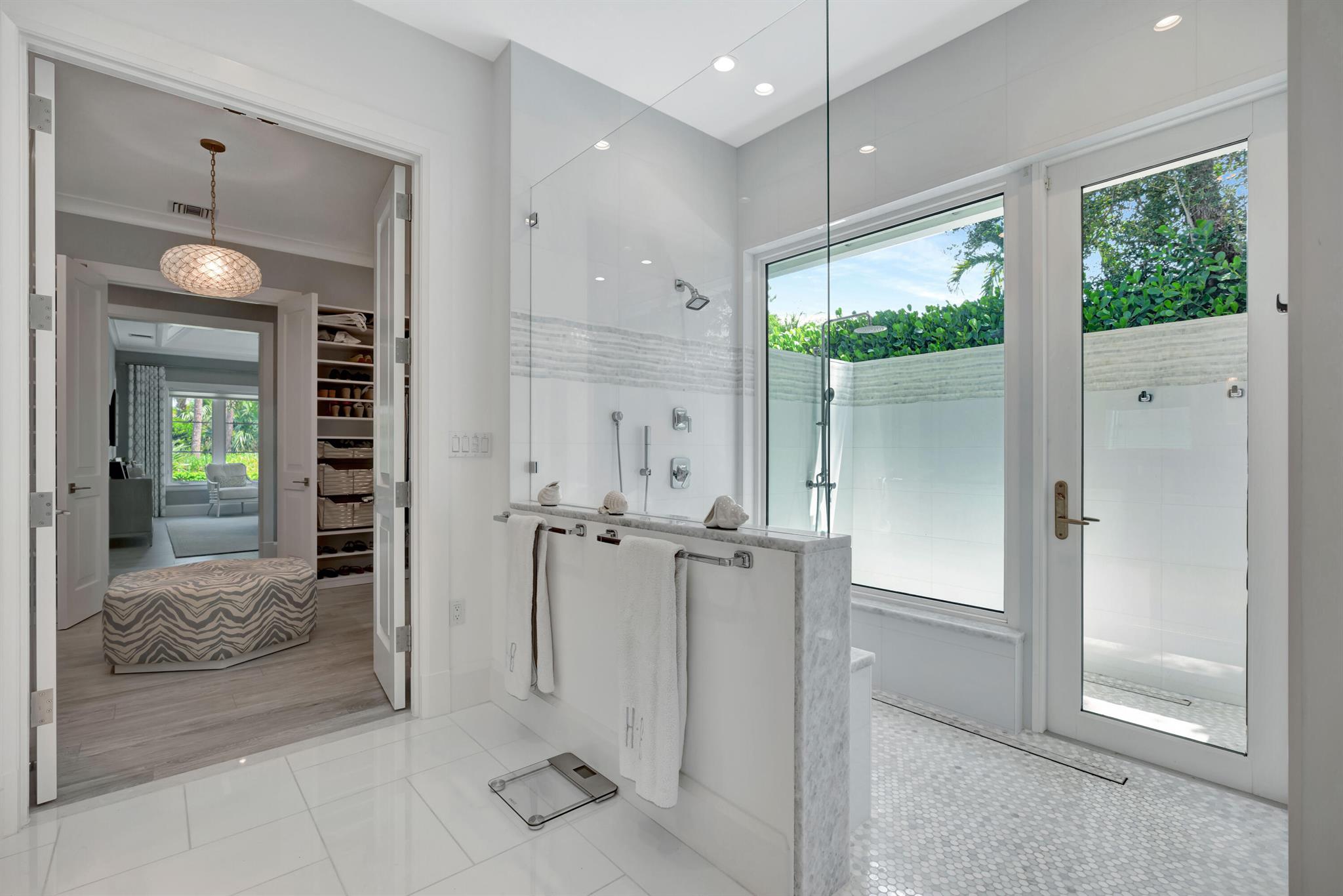 LOBLOLLY PINES - Residential