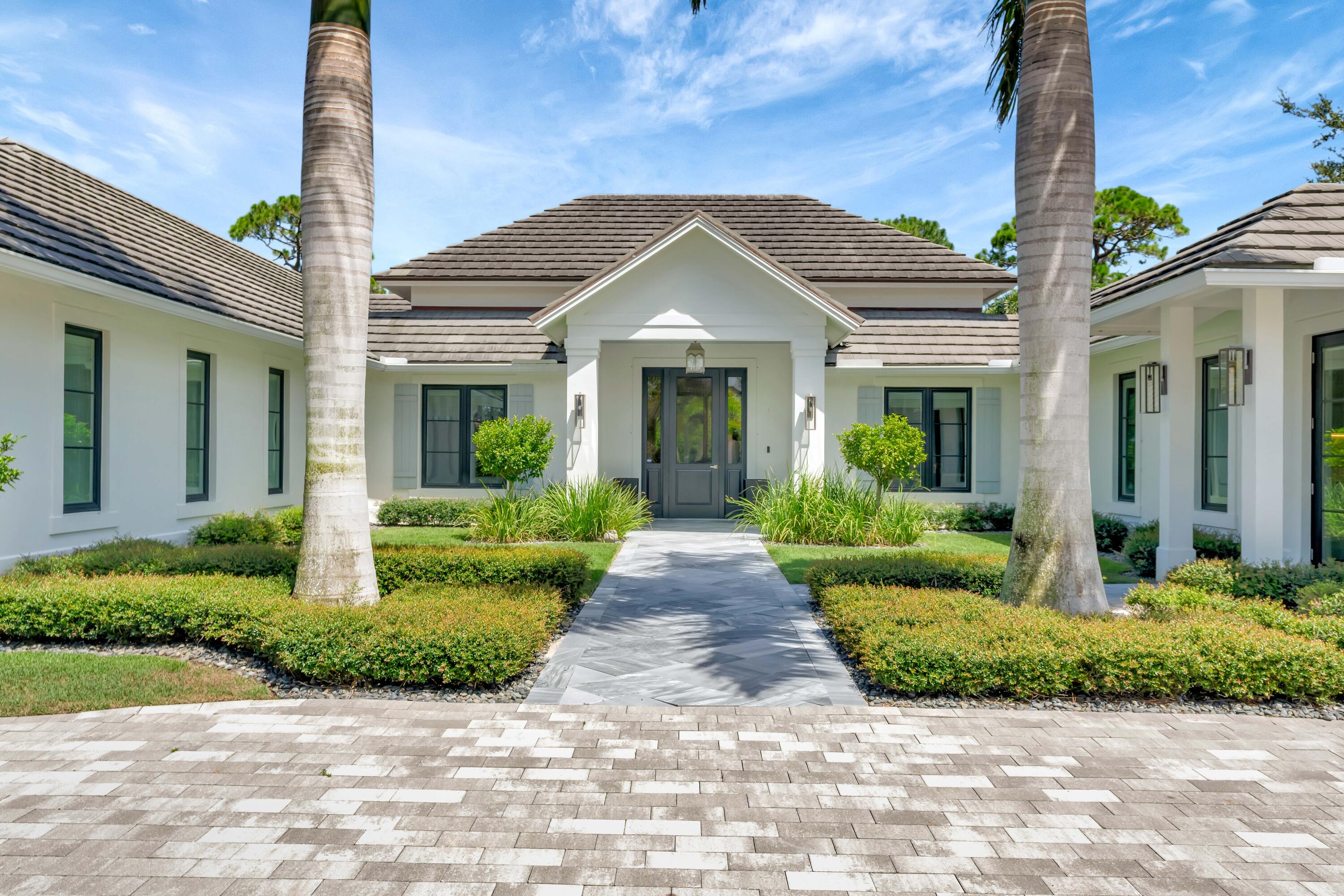 LOBLOLLY PINES - Residential