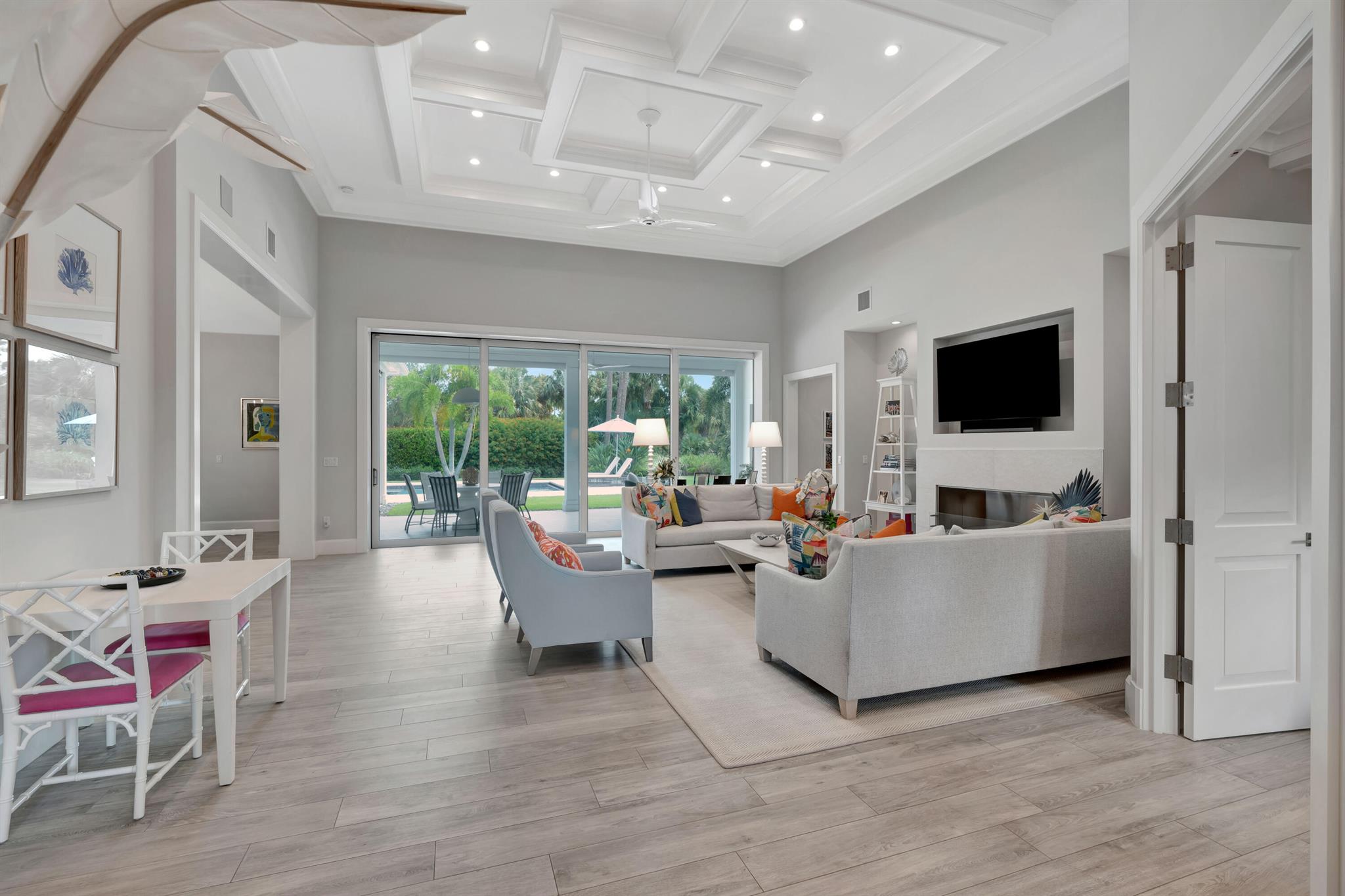 LOBLOLLY PINES - Residential