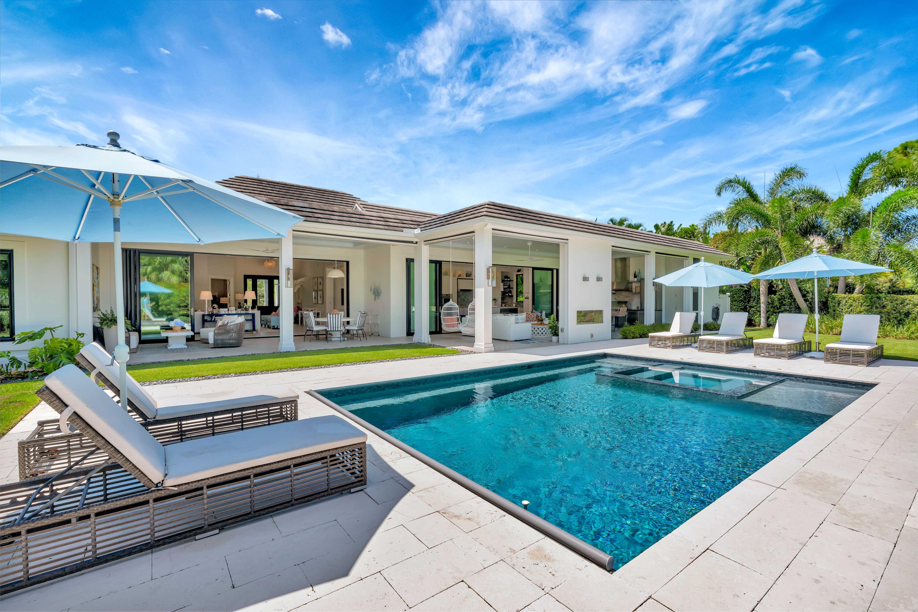 LOBLOLLY PINES - Residential