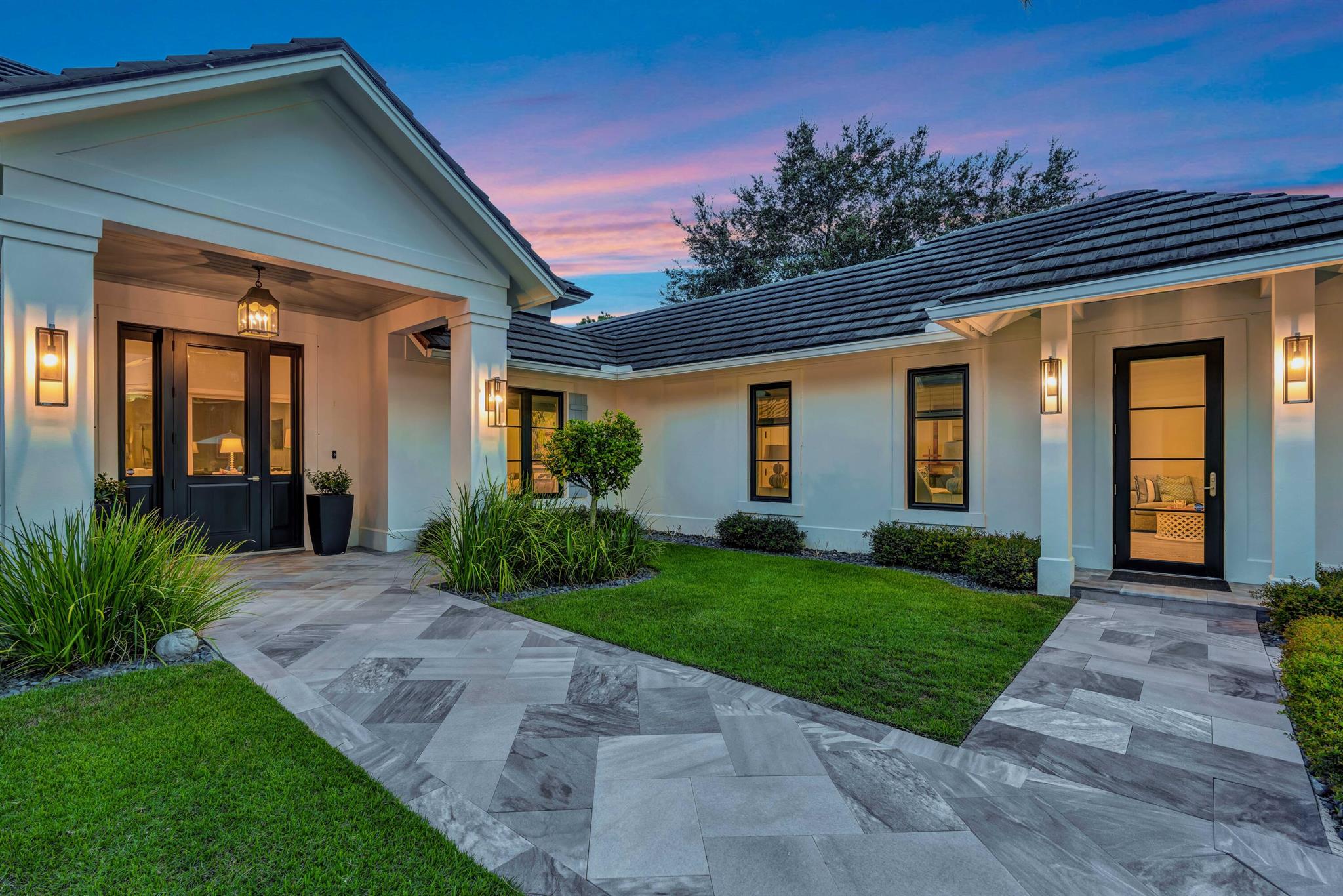 LOBLOLLY PINES - Residential