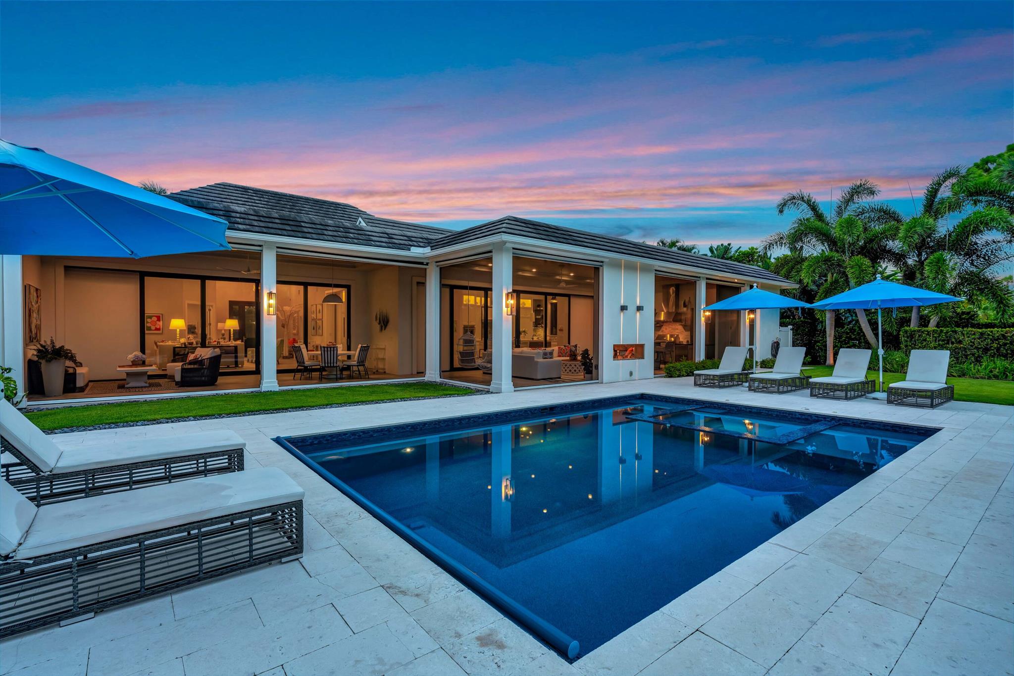 LOBLOLLY PINES - Residential