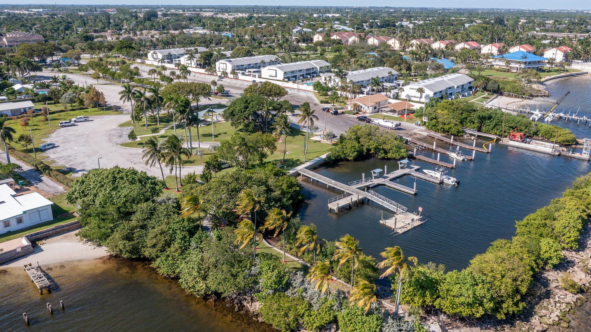 COQUINA COVE - Residential