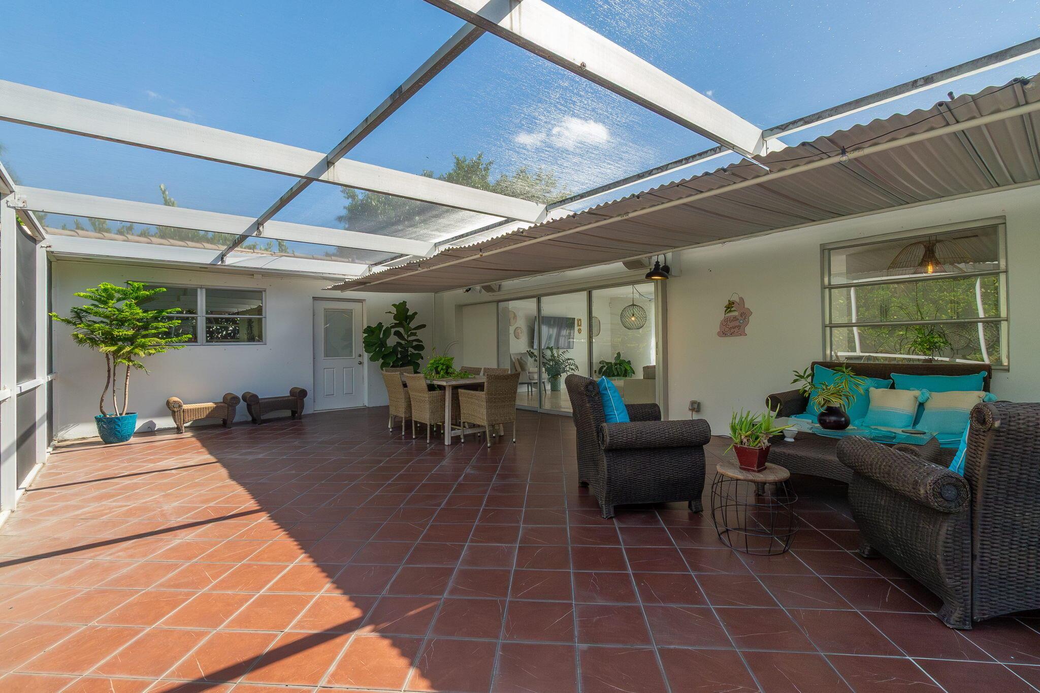 COQUINA COVE - Residential