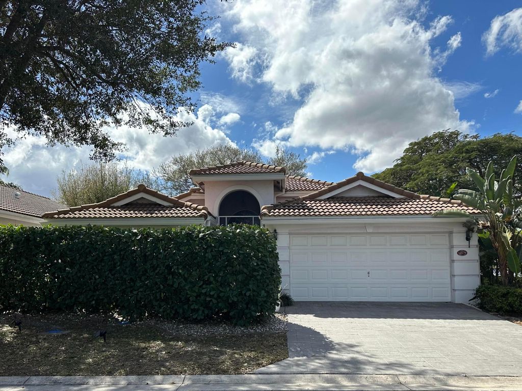 Photo of 12179 Sunset Point Circle, Wellington, FL 33414 (MLS # R11160882)