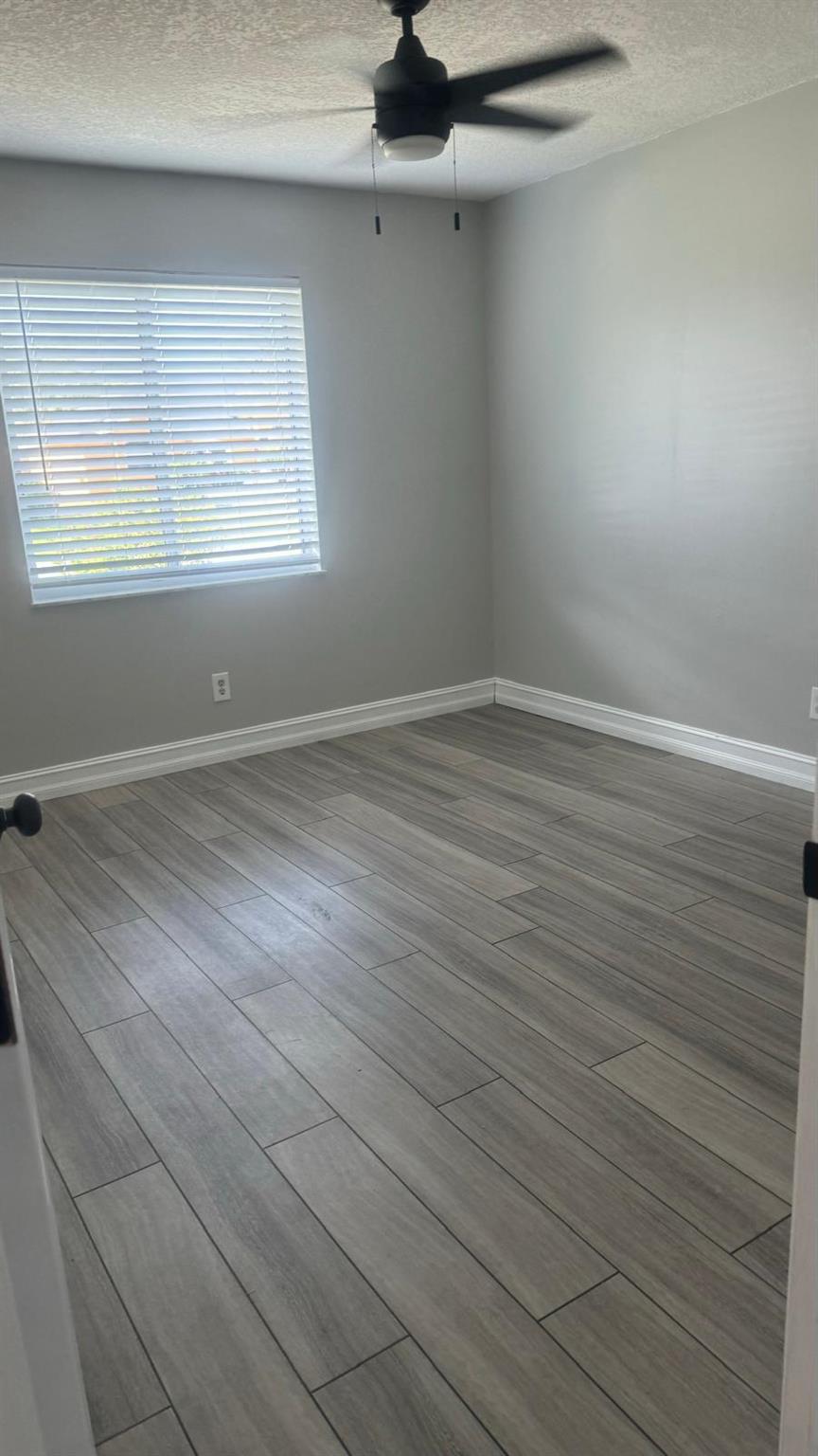 PORT ST LUCIE SECTION 3 - Residential Lease