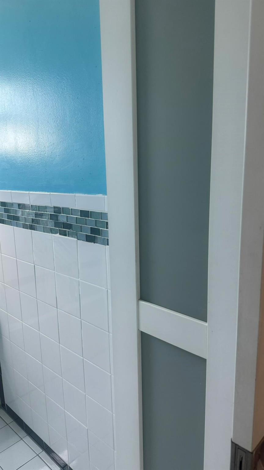 PORT ST LUCIE SECTION 3 - Residential Lease