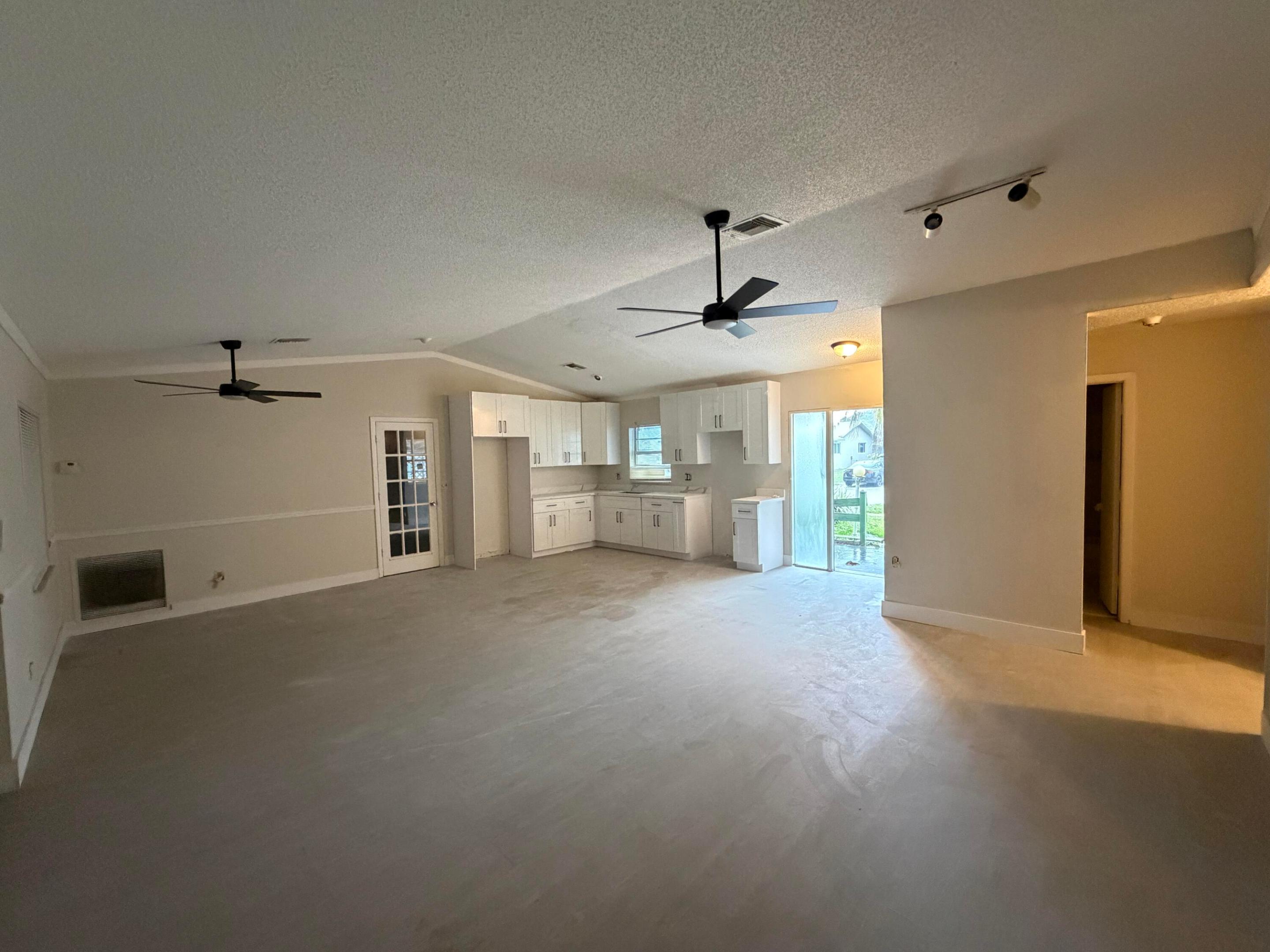 CITY OF LAUDERHILL SEC 1 - Residential