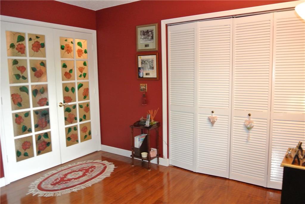 Cypress Glen 104-26 B - Residential