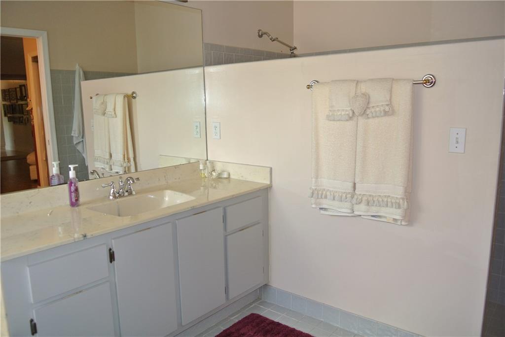 Cypress Glen 104-26 B - Residential
