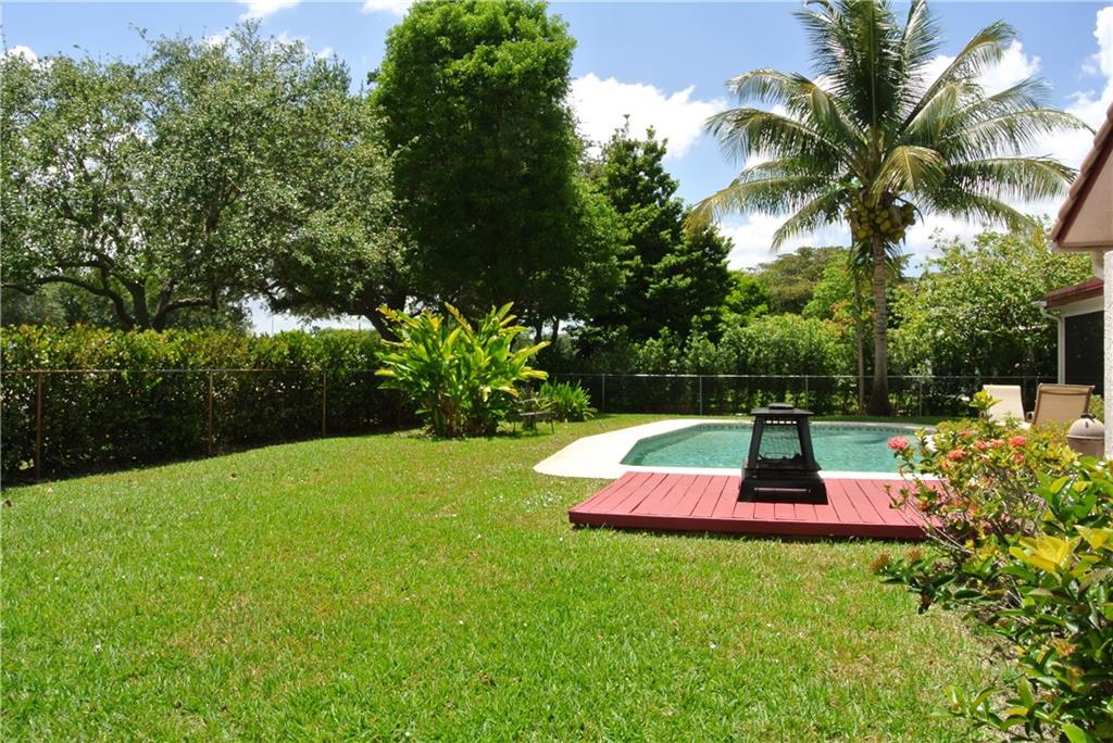 Cypress Glen 104-26 B - Residential