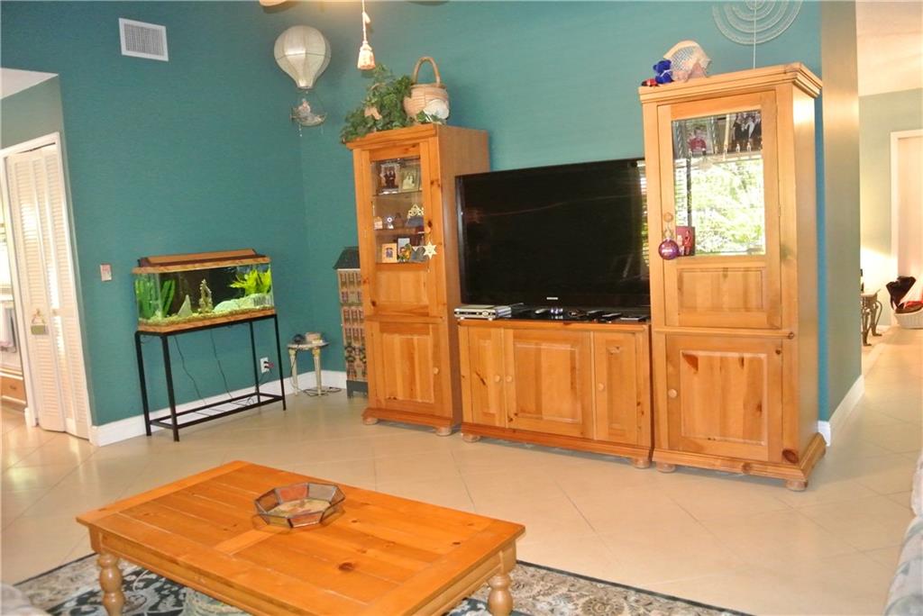 Cypress Glen 104-26 B - Residential