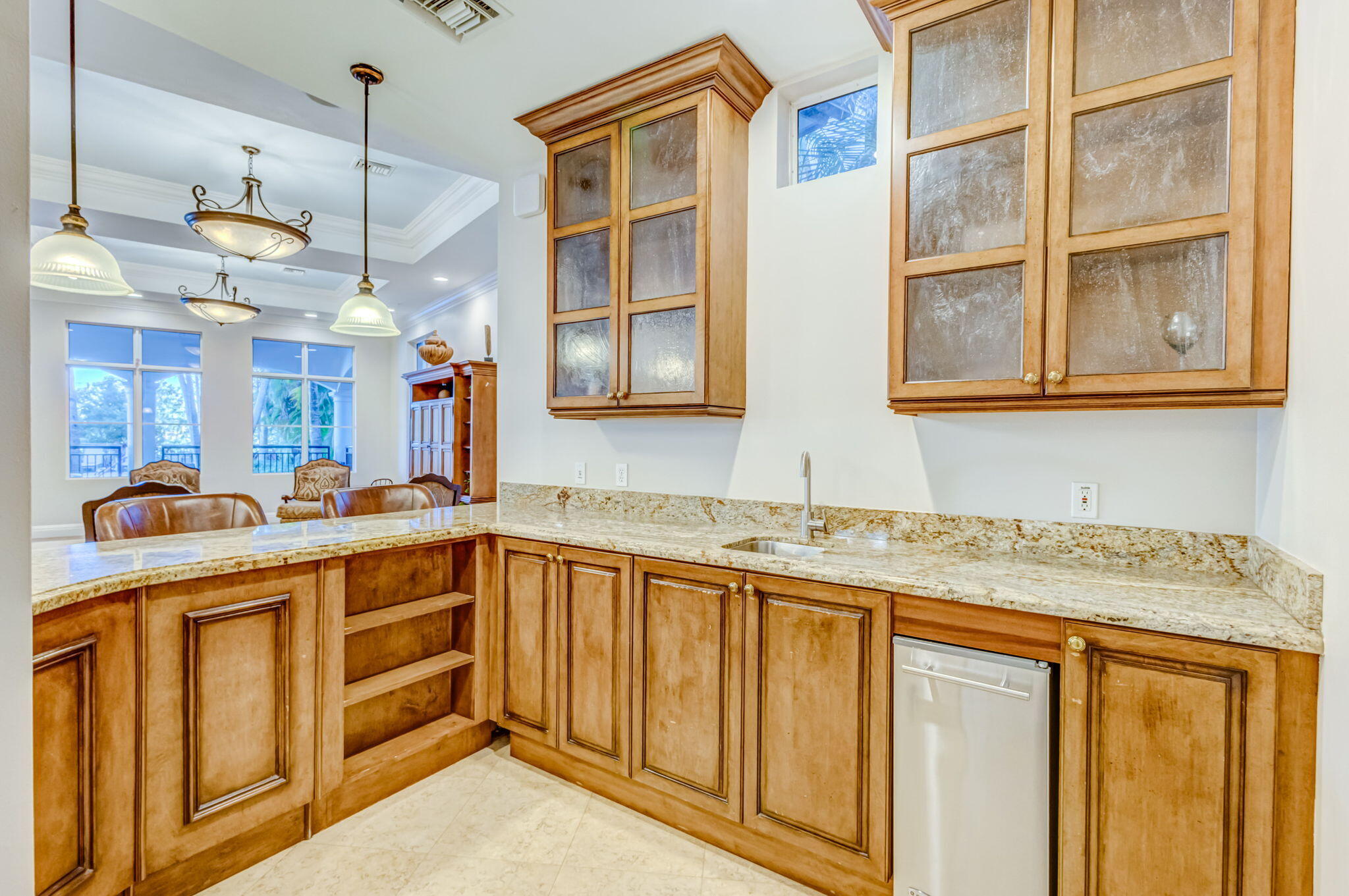 VIZCAYA LAKES CONDO - Residential