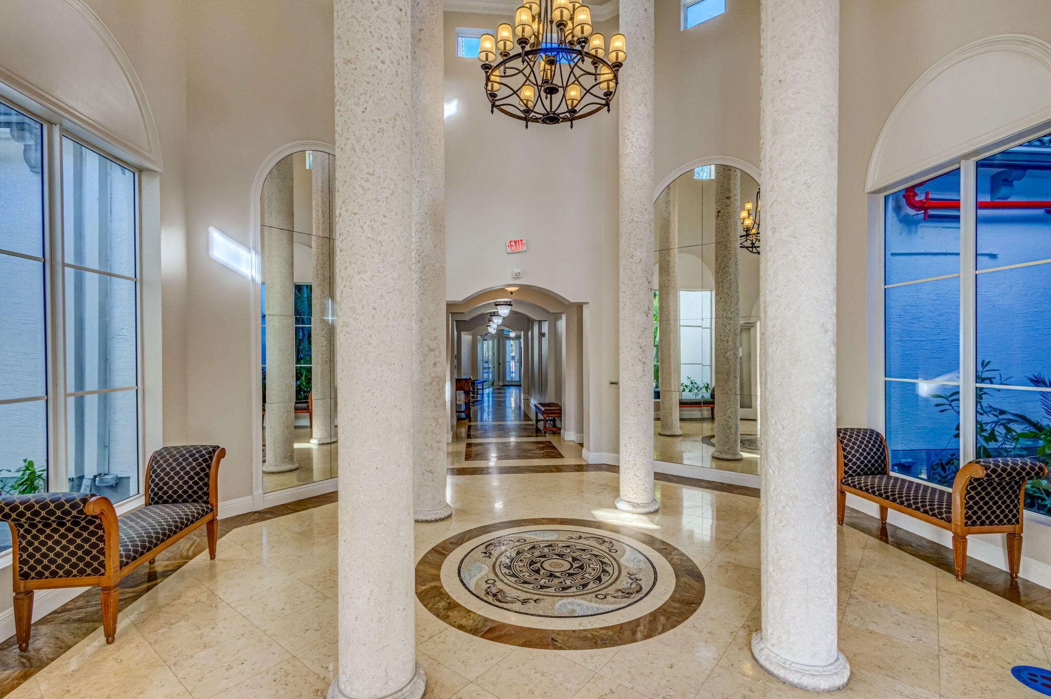 VIZCAYA LAKES CONDO - Residential