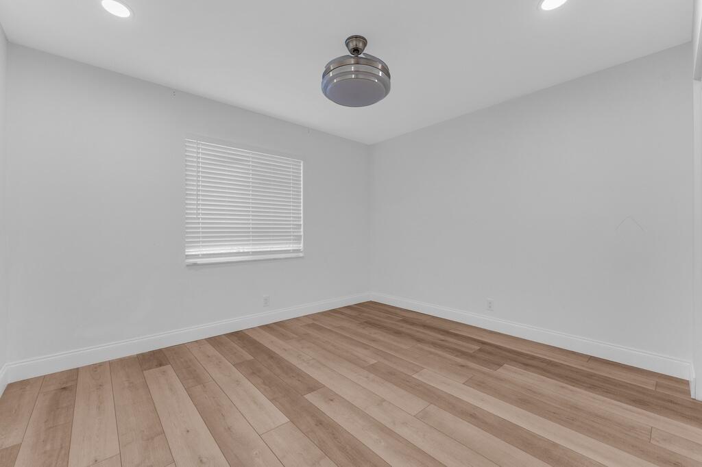 CYPRESS RUN - Residential