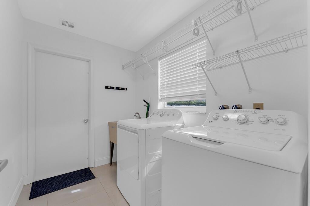 CYPRESS RUN - Residential