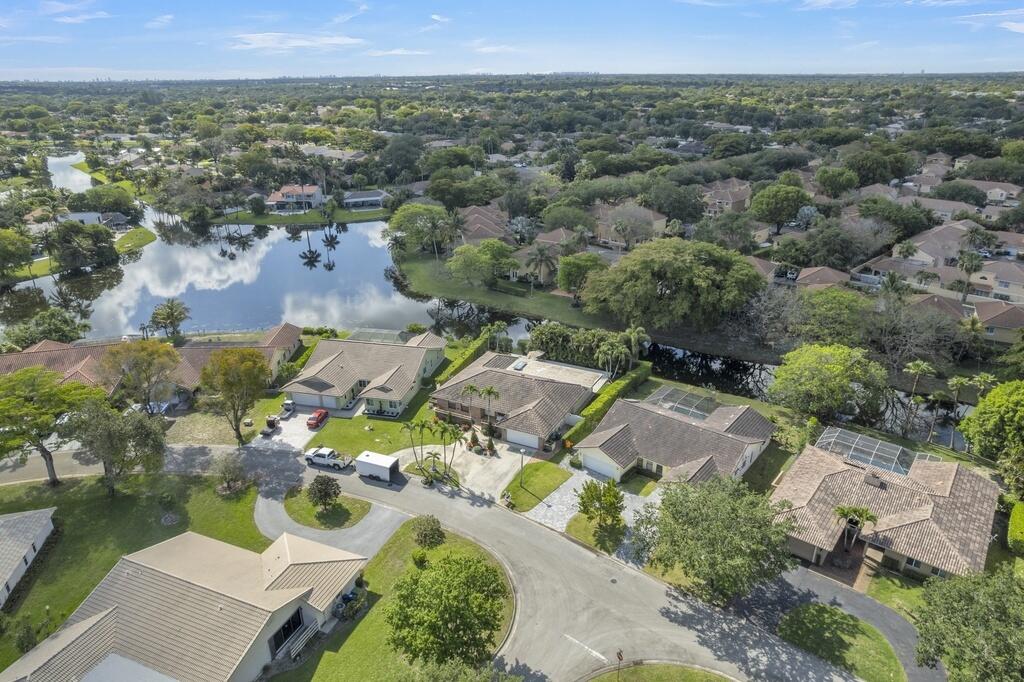 CYPRESS RUN - Residential