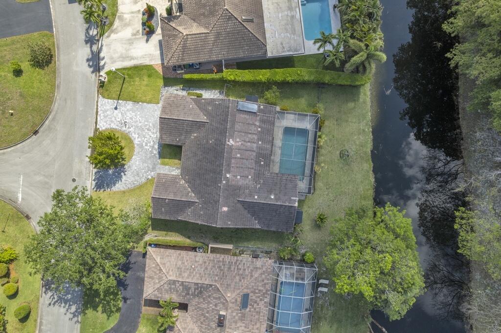 CYPRESS RUN - Residential