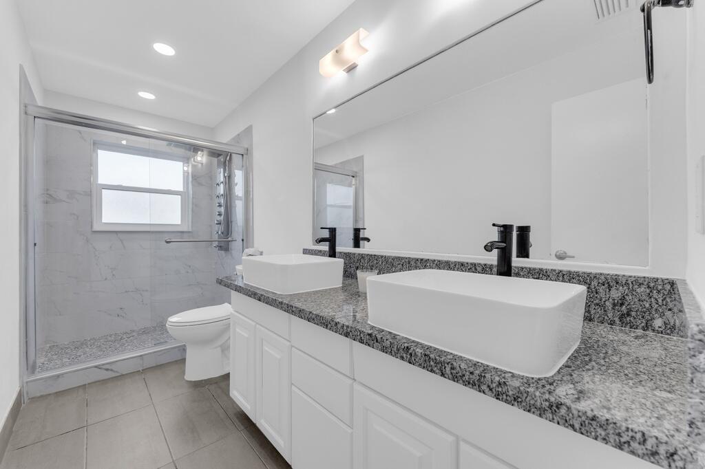 CYPRESS RUN - Residential