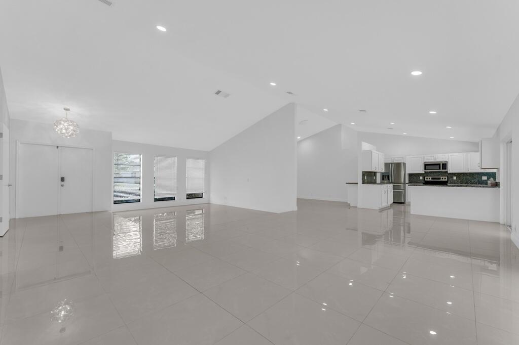 CYPRESS RUN - Residential
