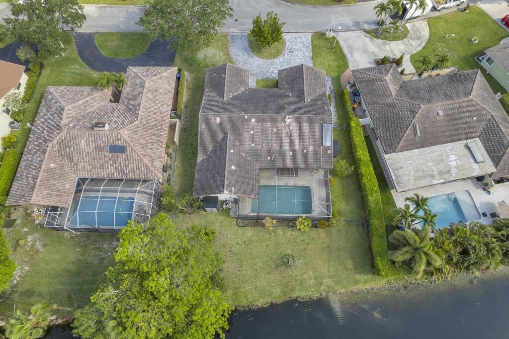 CYPRESS RUN - Residential