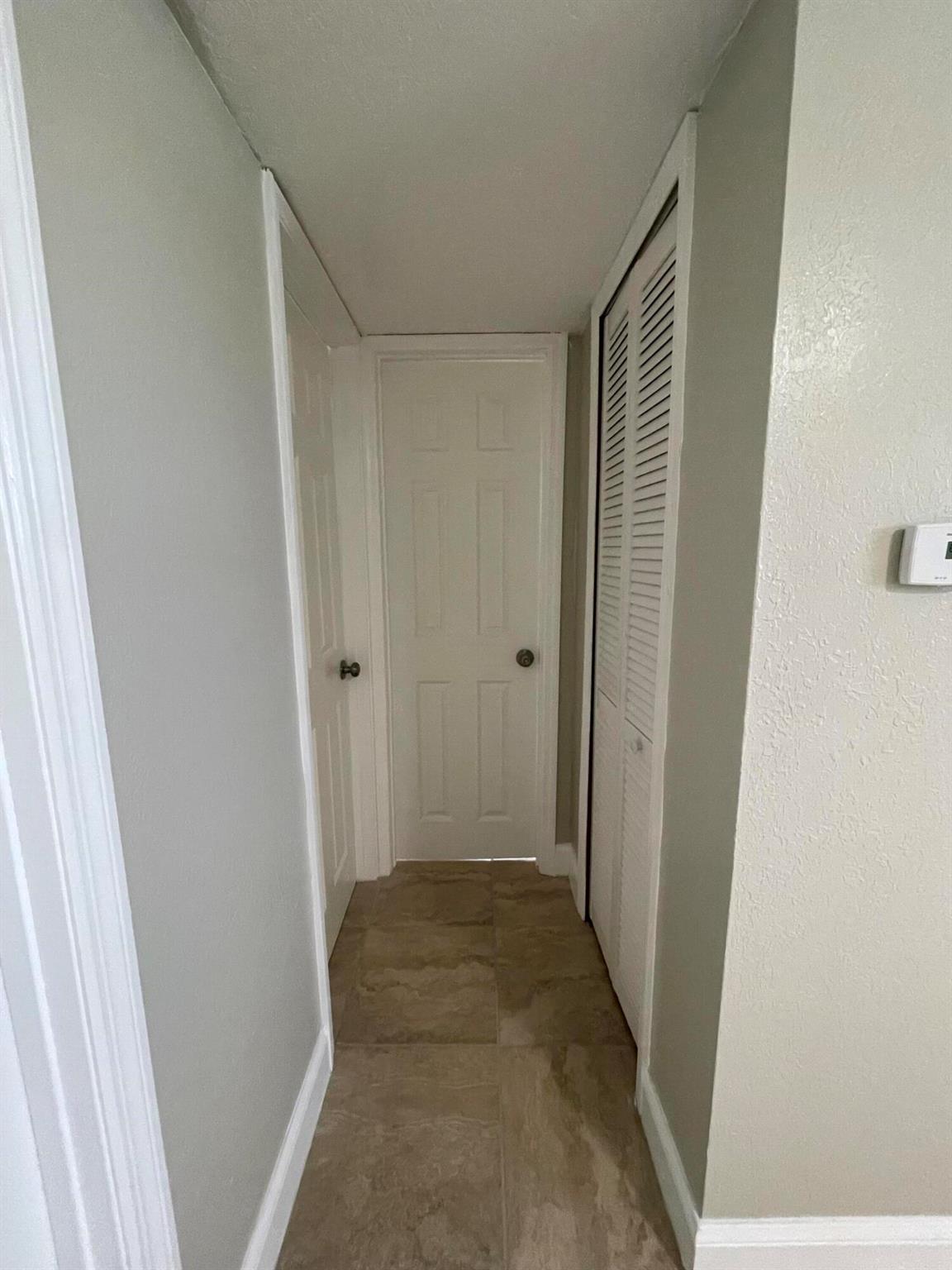 H J KINCY'S SUBDIVISION - Residential Lease