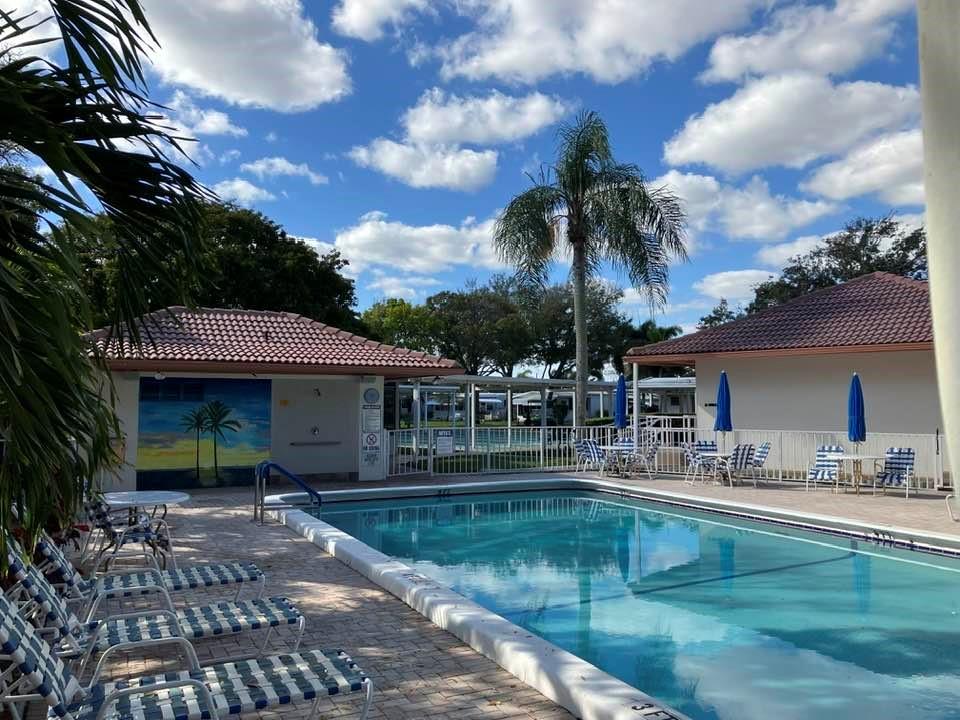 West Lakes Boca Raton Inc - Residential