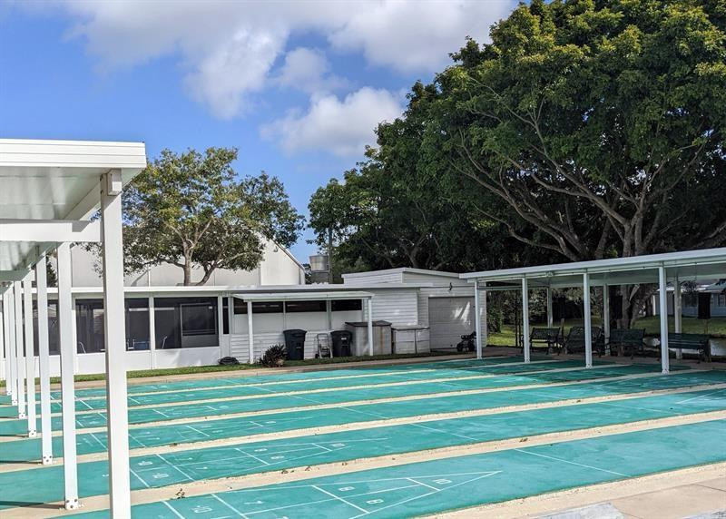 West Lakes Boca Raton Inc - Residential