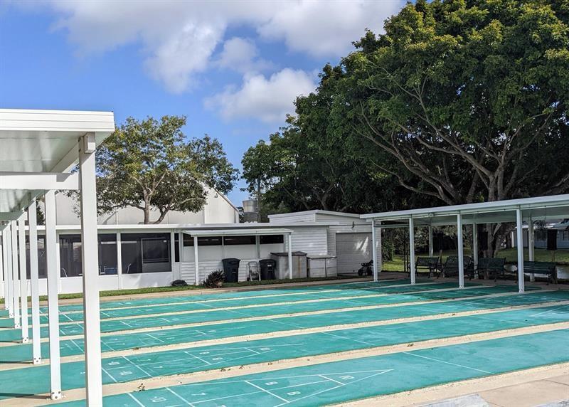 West Lakes Boca Raton Inc - Residential