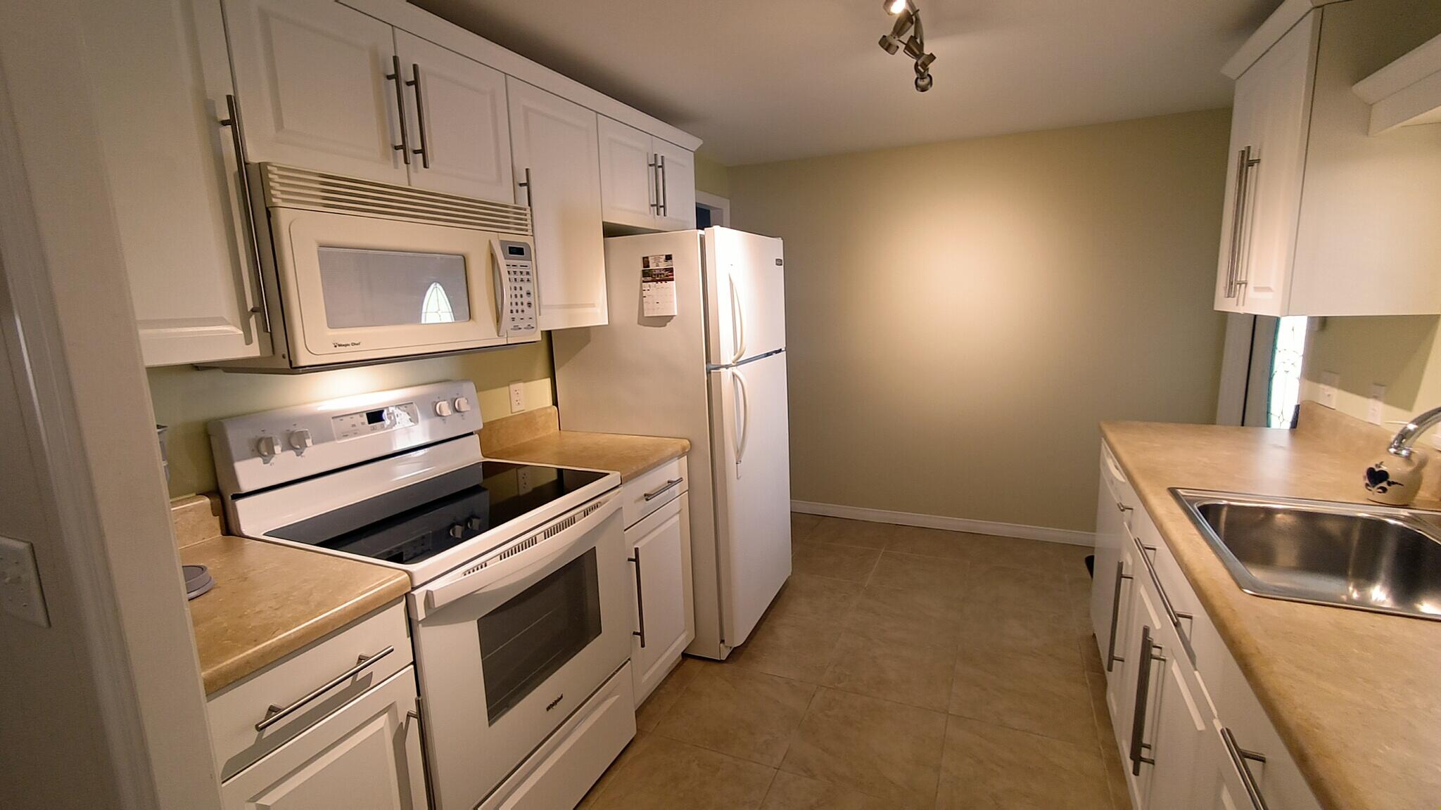 West Lakes Boca Raton Inc - Residential