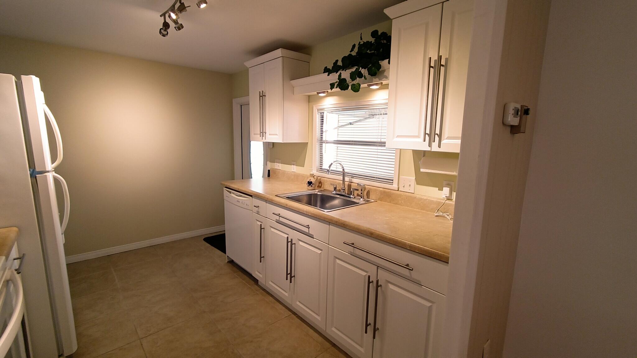 West Lakes Boca Raton Inc - Residential