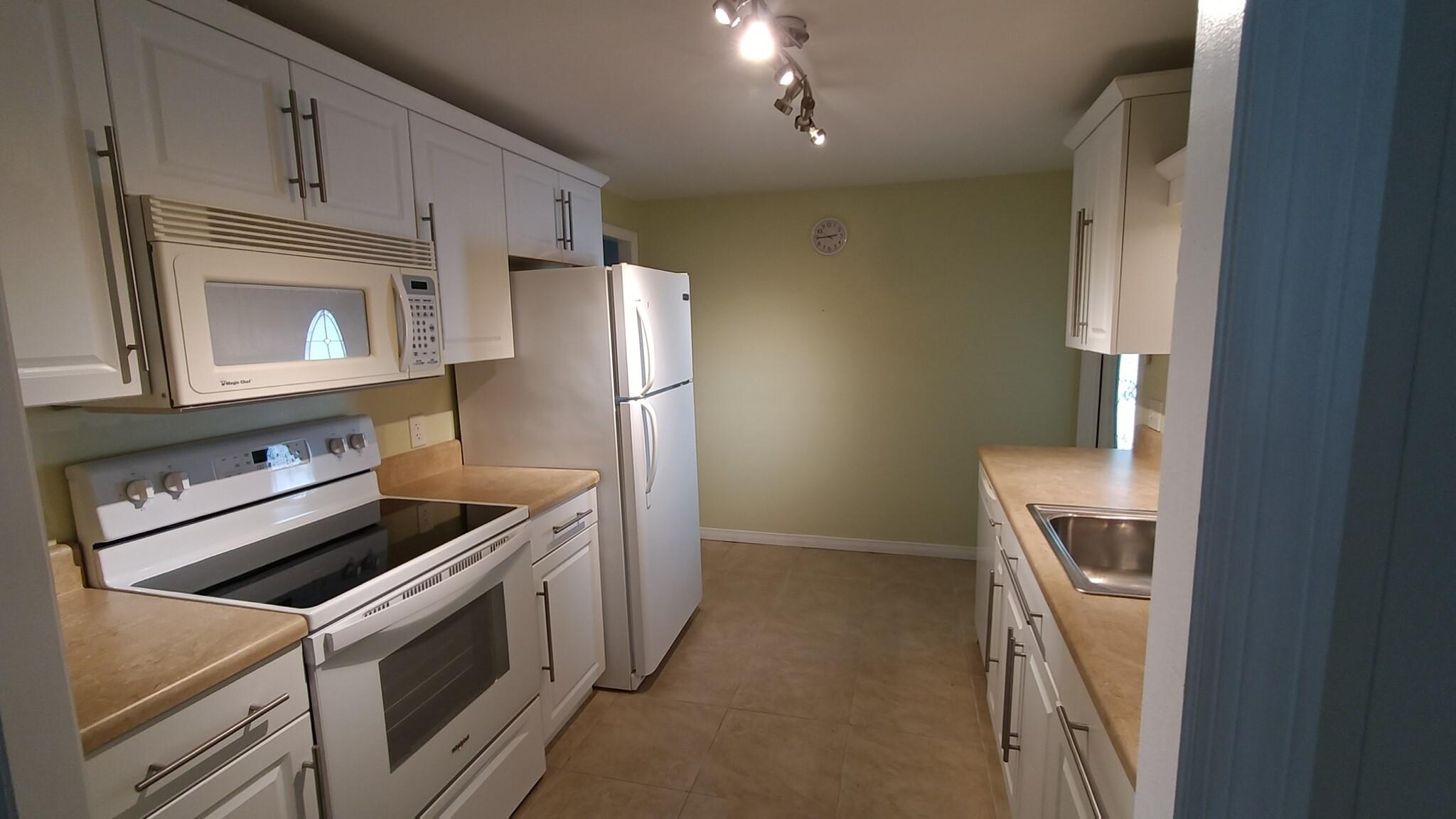 West Lakes Boca Raton Inc - Residential