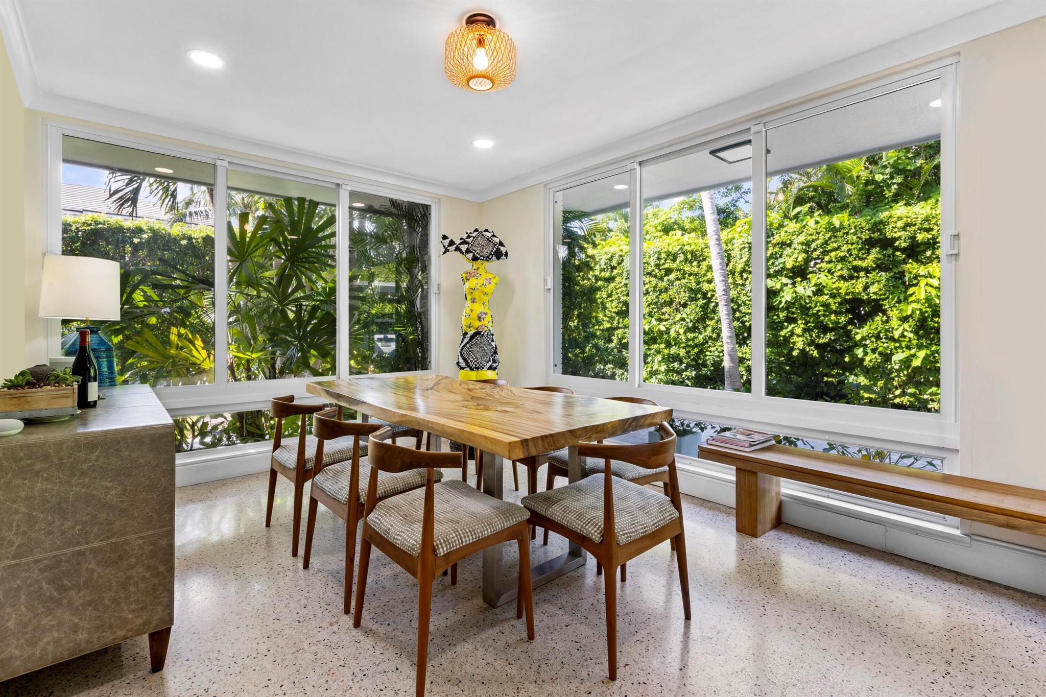 JAMAICA LANE IN - Residential