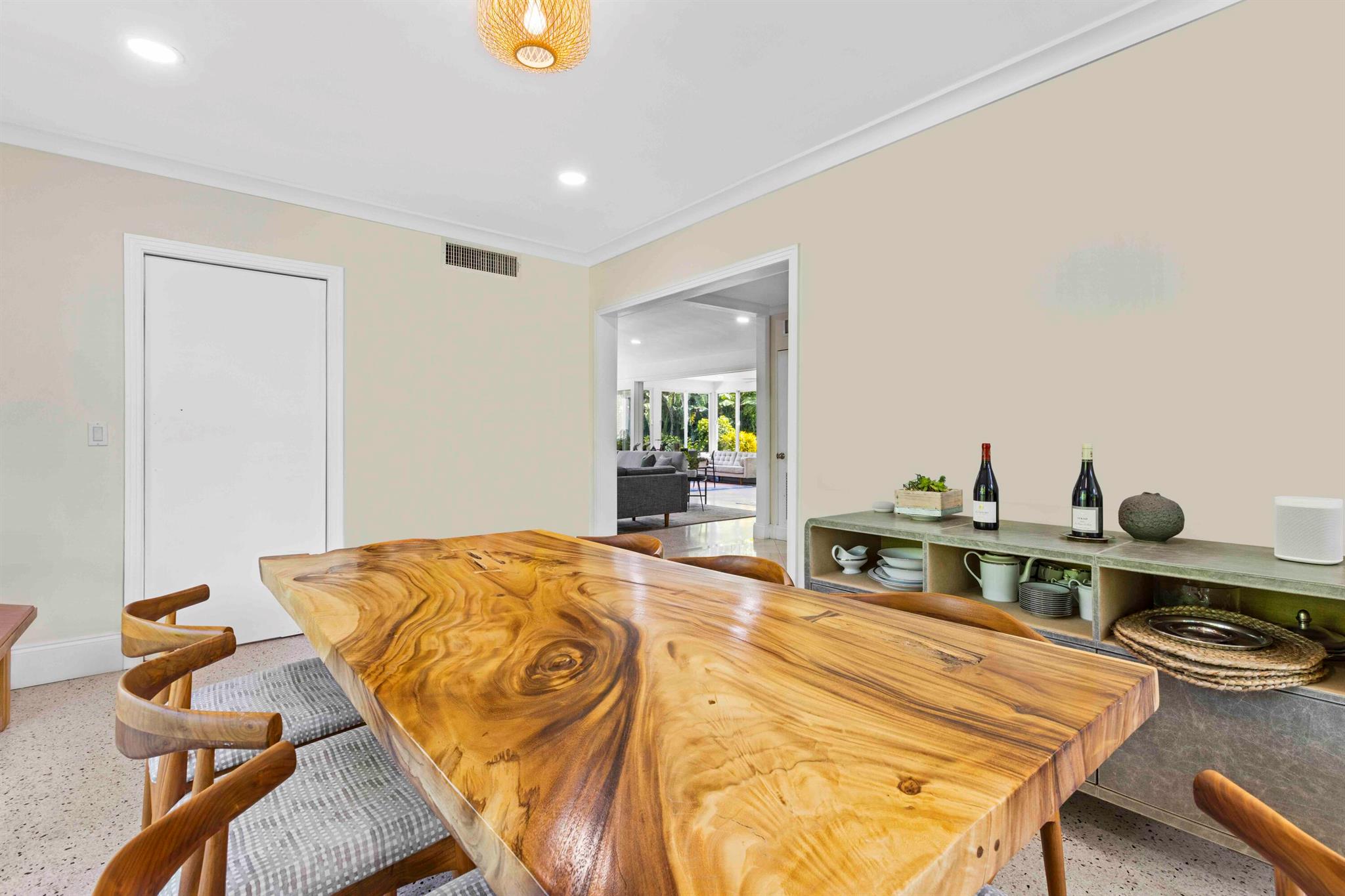 JAMAICA LANE IN - Residential