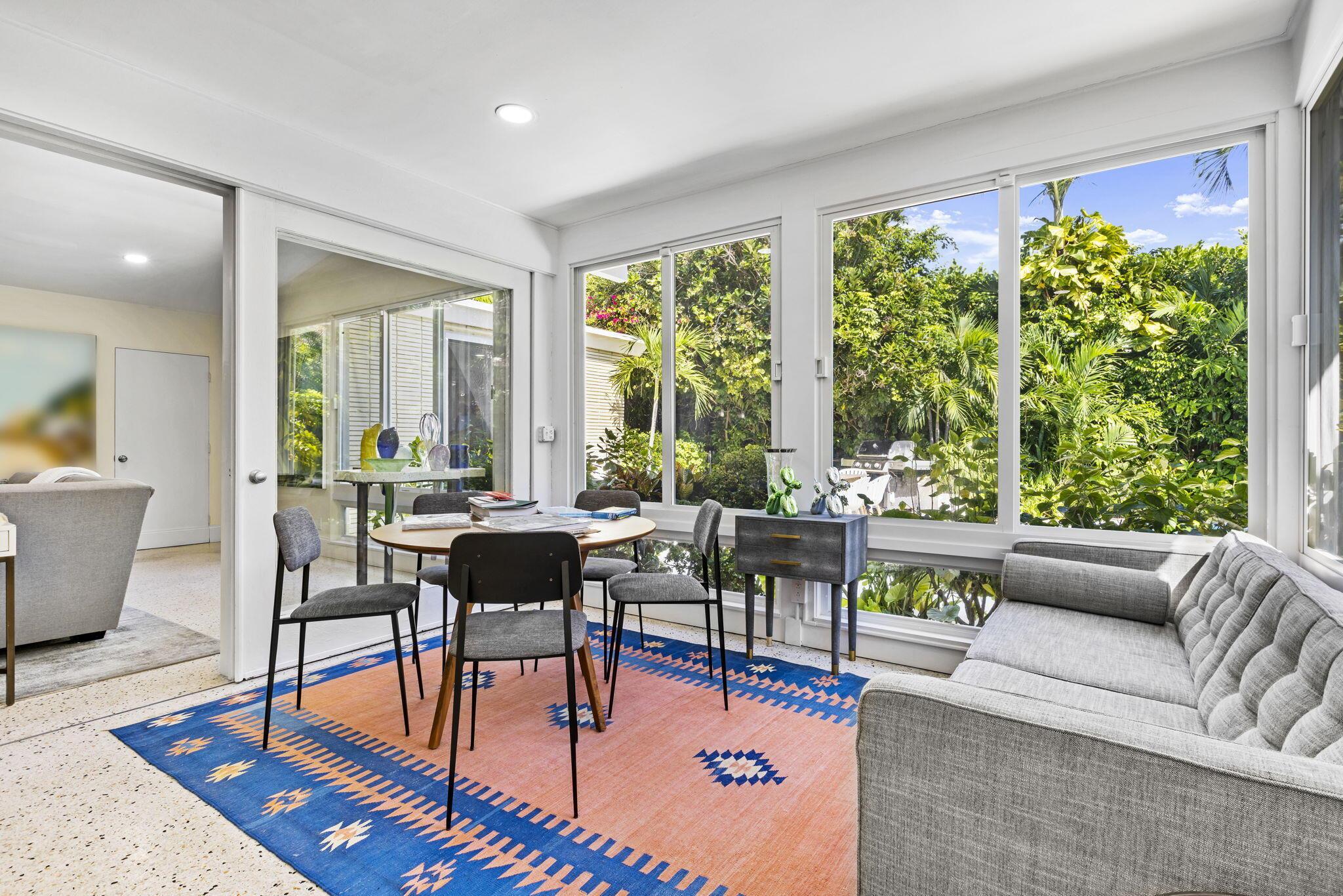 JAMAICA LANE IN - Residential