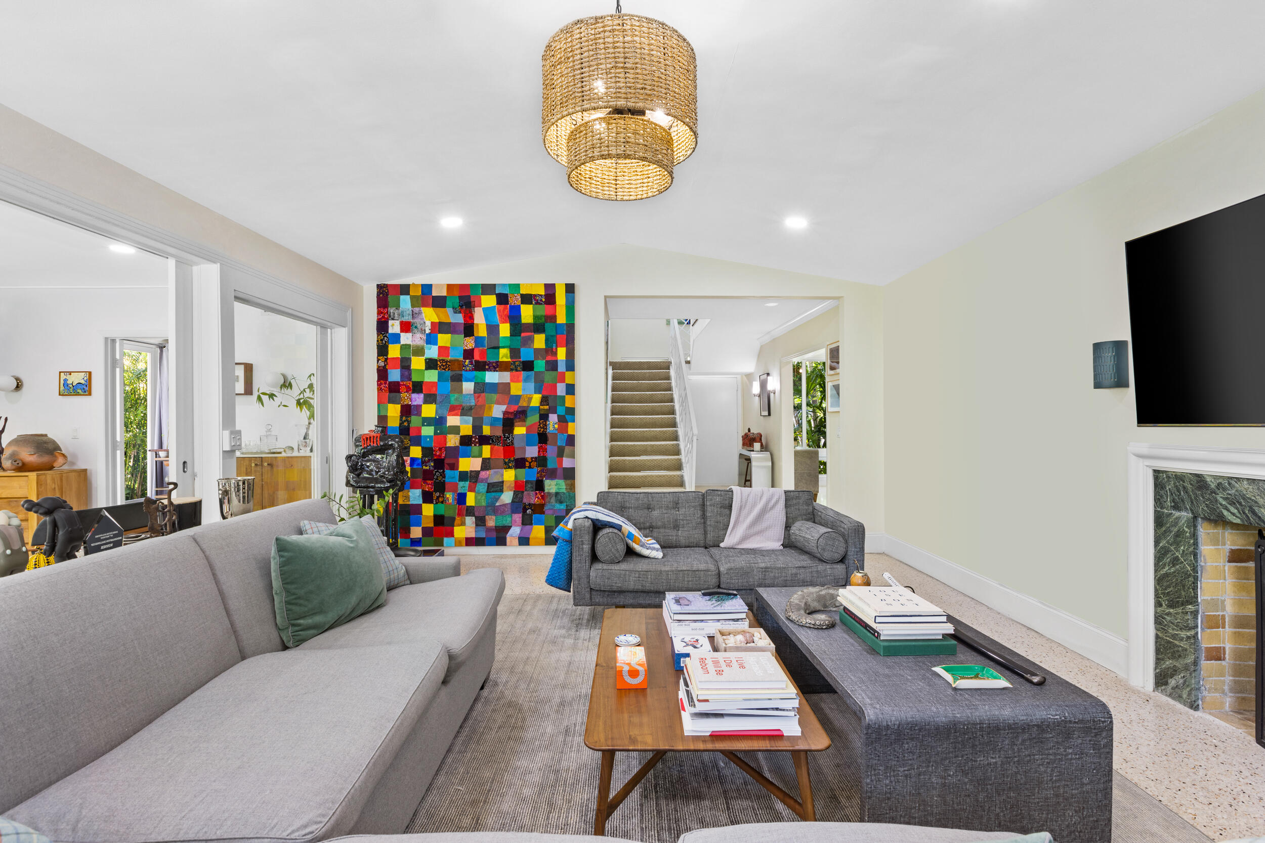 JAMAICA LANE IN - Residential