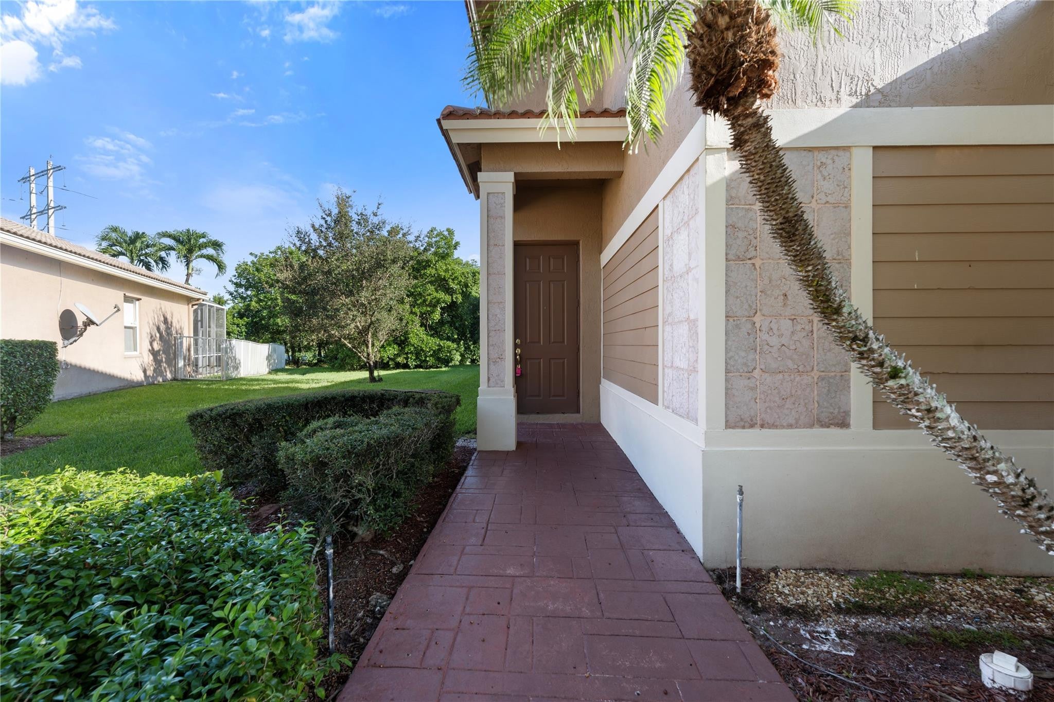 7400 NW 70th Avenue